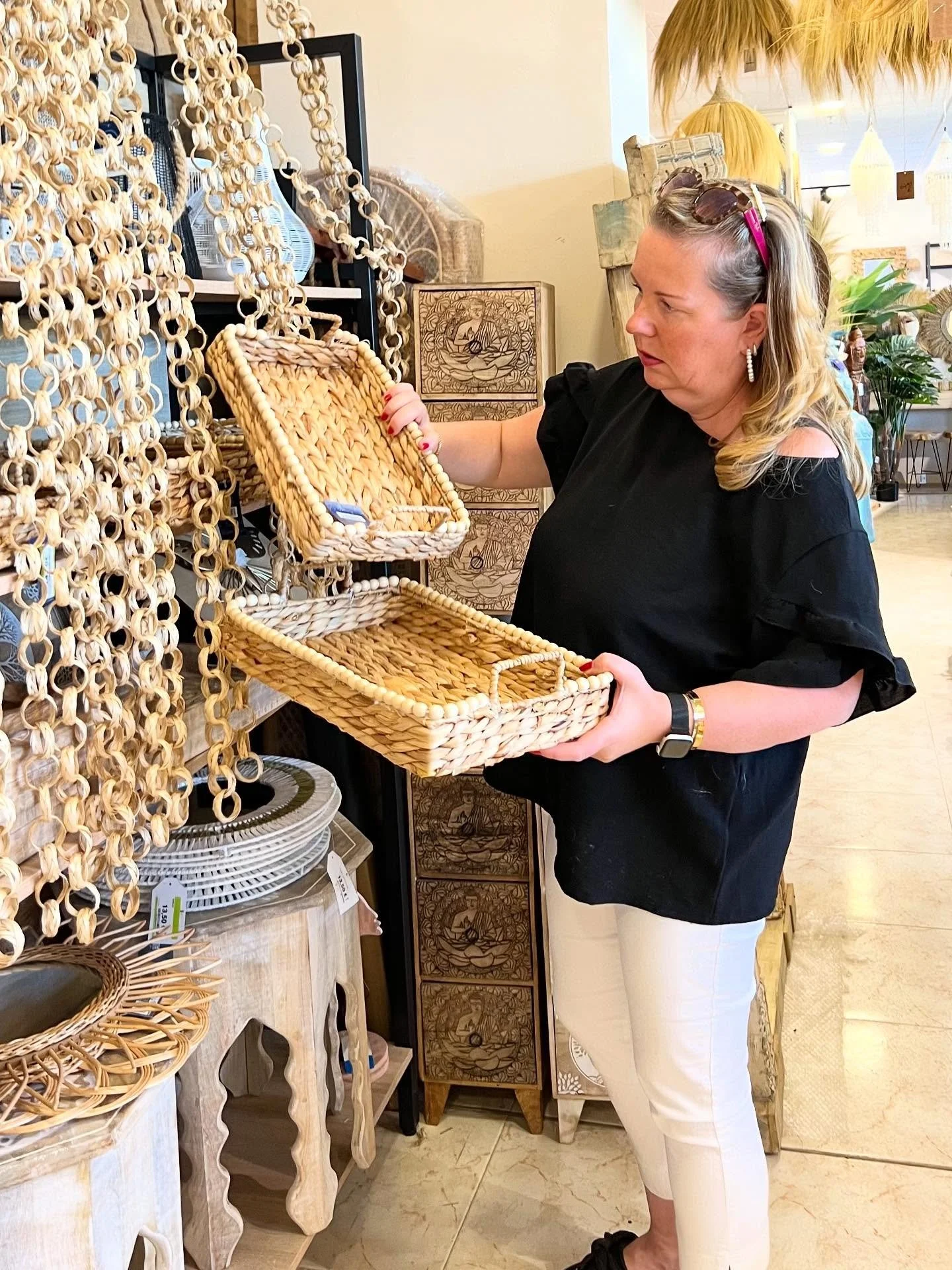 Kaipaatko seuraa sisustusostoksille? L&auml;hden mielell&auml;ni mukaan auttamaan valinnoissa ja l&ouml;yt&auml;m&auml;&auml;n juuri sinulle sopivat ratkaisut &ndash; tehd&auml;&auml;n kodistasi yhdess&auml; kaunis ja toimiva!

#sisustussuunnittelu 
