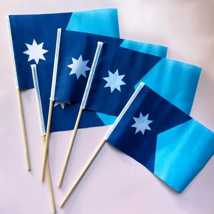 MN State Flag - 5.5" x 8.25" on Wooden Dowel