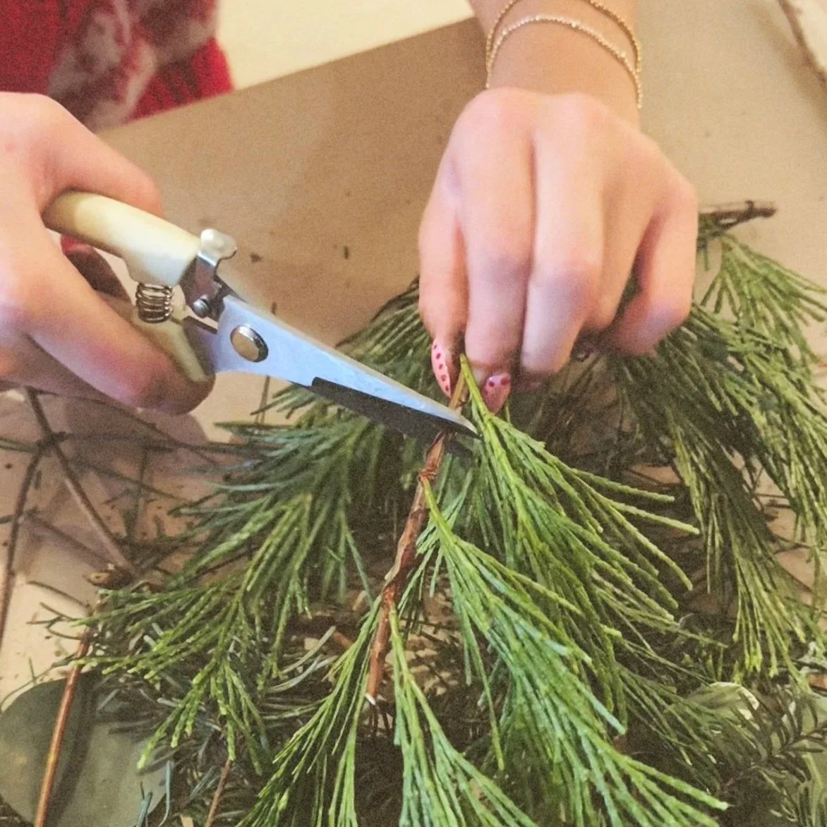 12/01 Fresh Christmas Wreath Workshop @ VBRNTT
