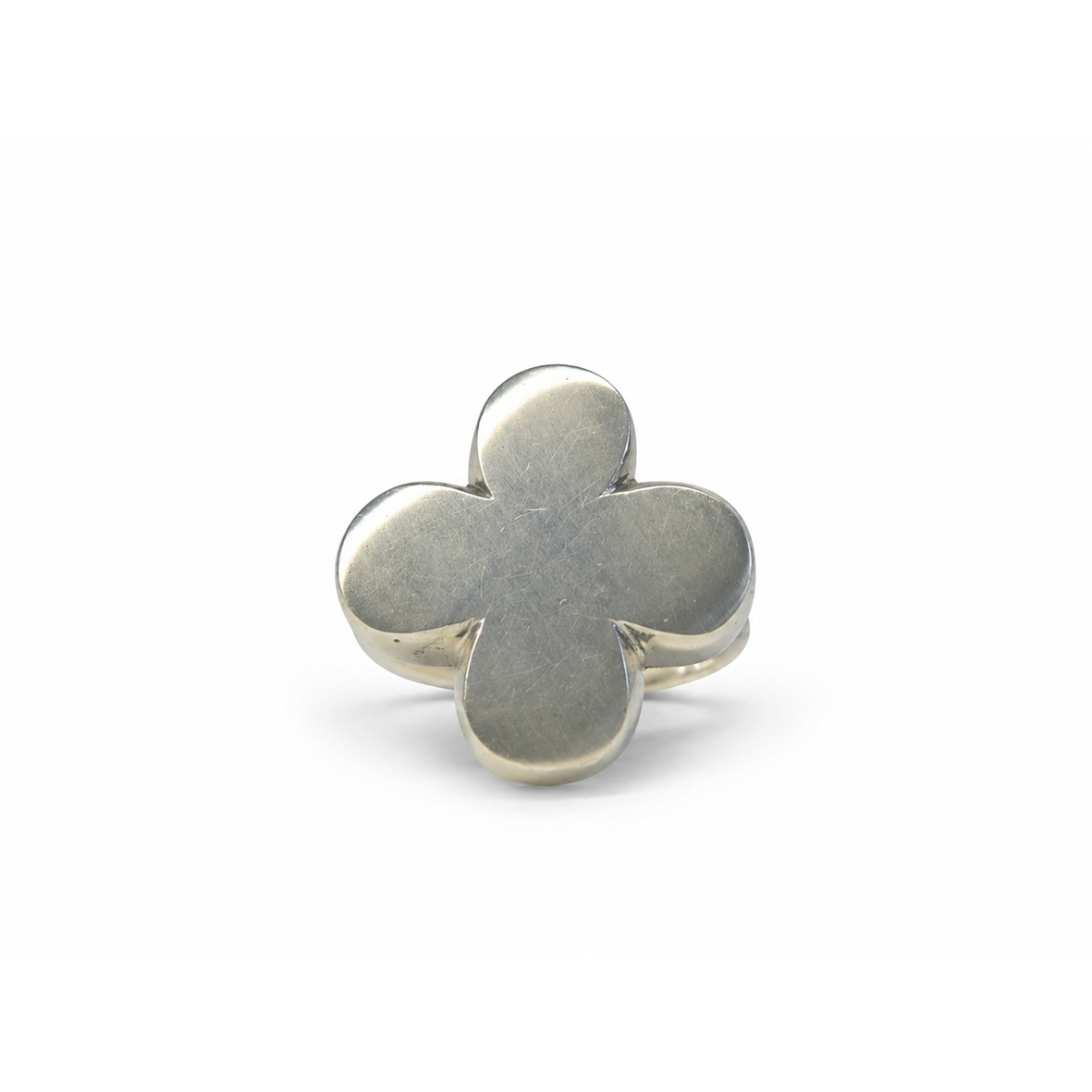 C4_Solid-Cruciform-Bezel-Front.png