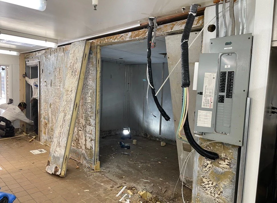 Swipe to see the transformation 👉
This walk-in cooler was deteriorating and no longer holding temp properly. Our team completed a full replacement &mdash; including demo, electrical reroute, new panel installation, and system performance testing.

F
