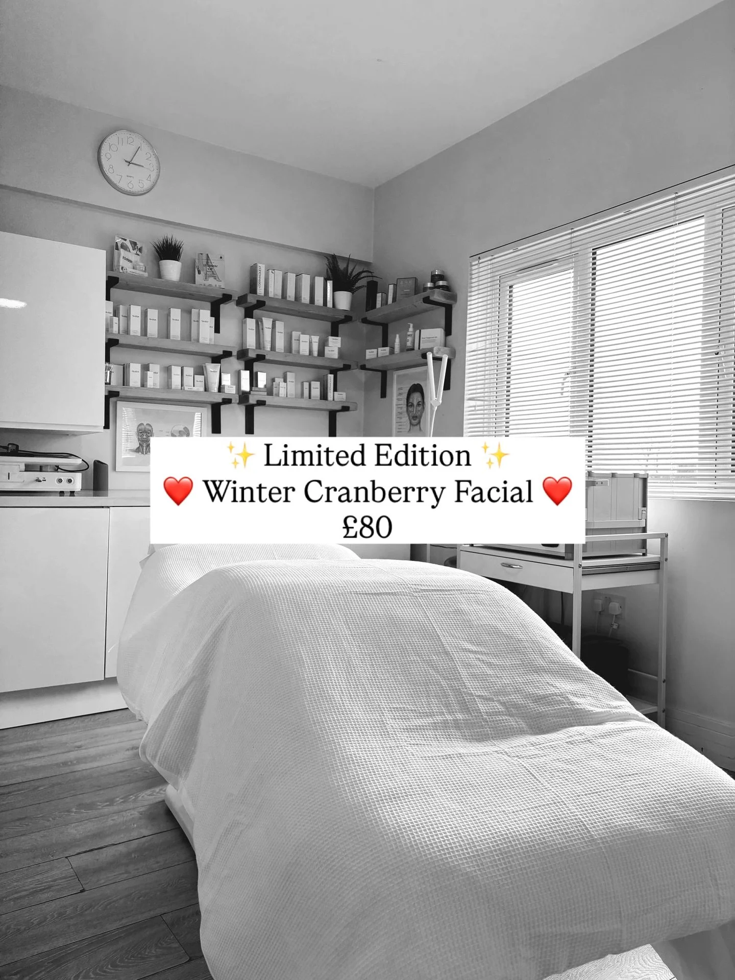 ⭐️ Only available until end of Feb! ⭐️

Our limited edition Winter Cranberry Facial utilises the powerful products from Dermaquest. ❤️ It&rsquo;s full of antioxidants, perfect for treating dull and deeply dehydrated skin, working to boost hydration, 