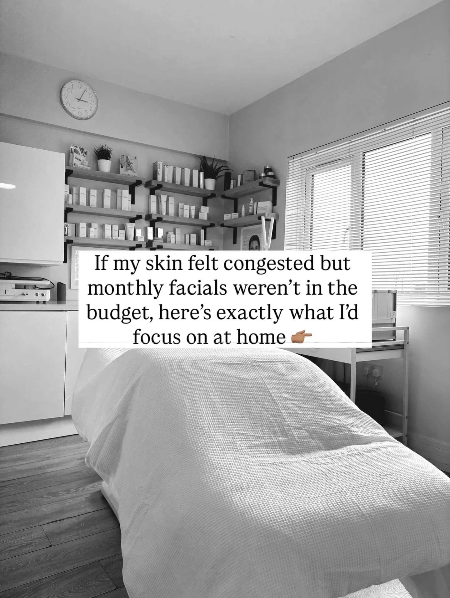 Okay don&rsquo;t panic&hellip;clogged pores are incredibly common!

Swipe for simple fixes. 🤎

And if you want a skin plan tailored to you, send us a message to book a consultation at our Bromley clinic.📍