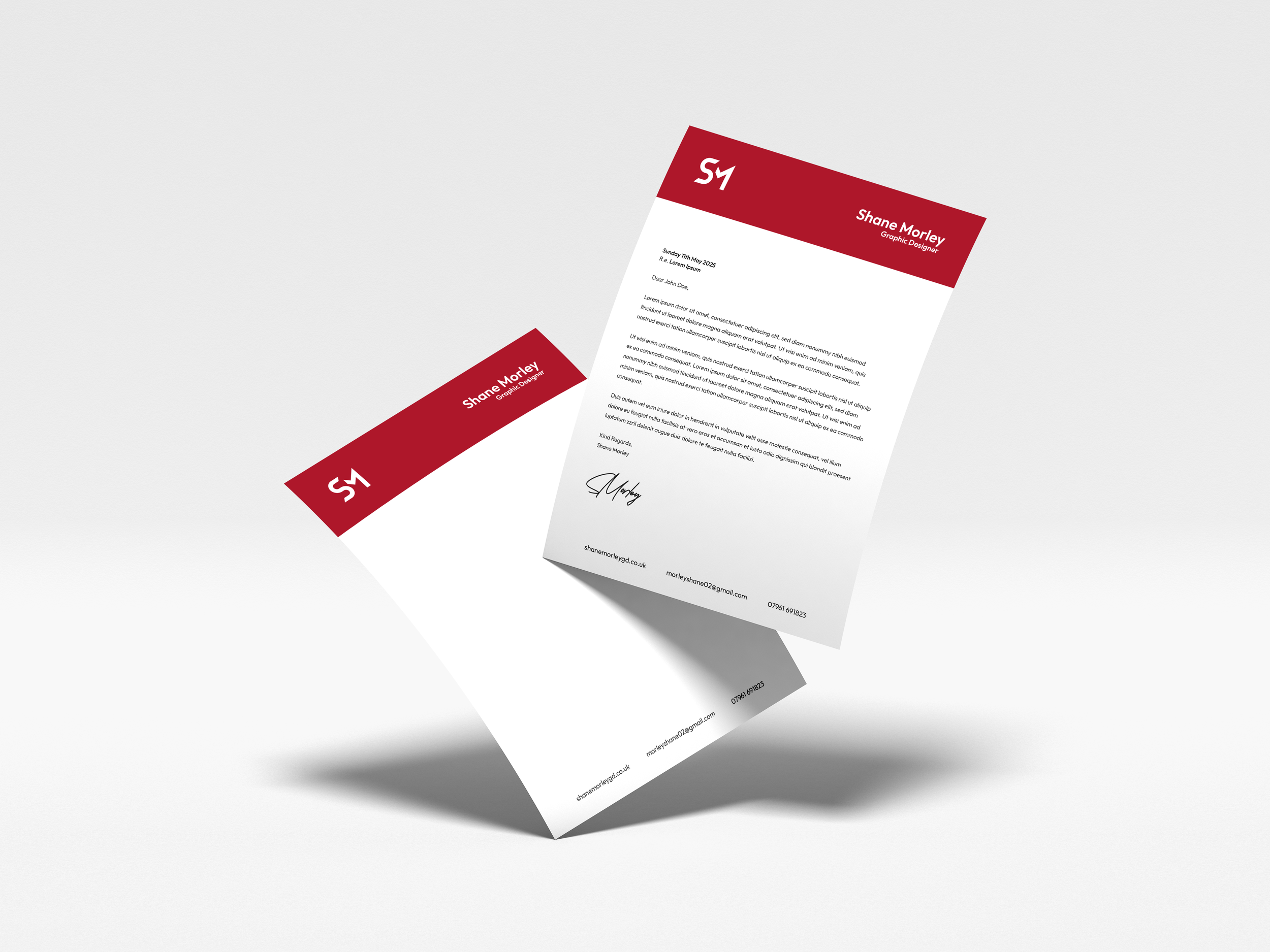 Free Floating Curved A4 Flyer Mockup.png