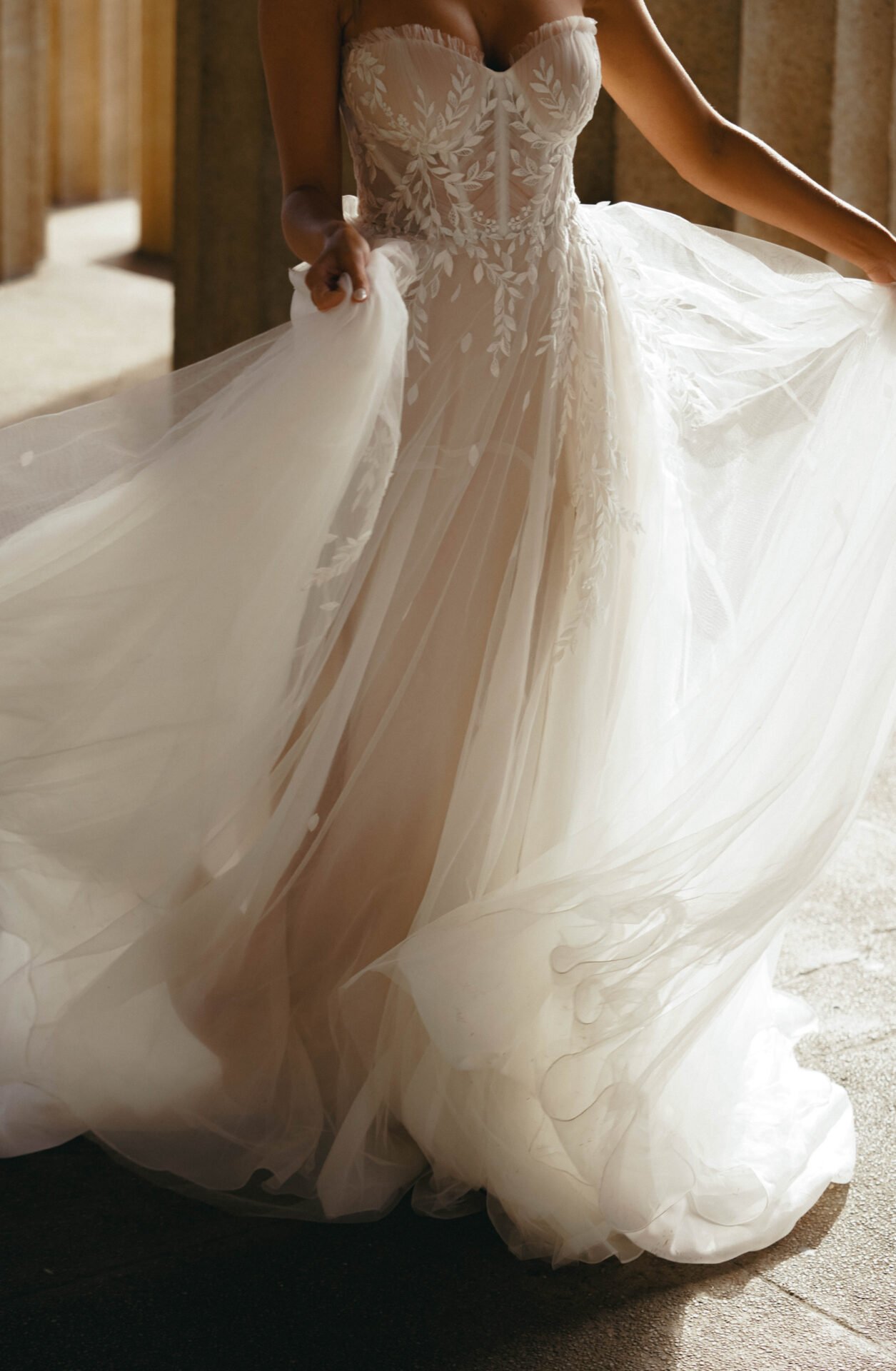 D3787-INF44-1255x1920.jpg