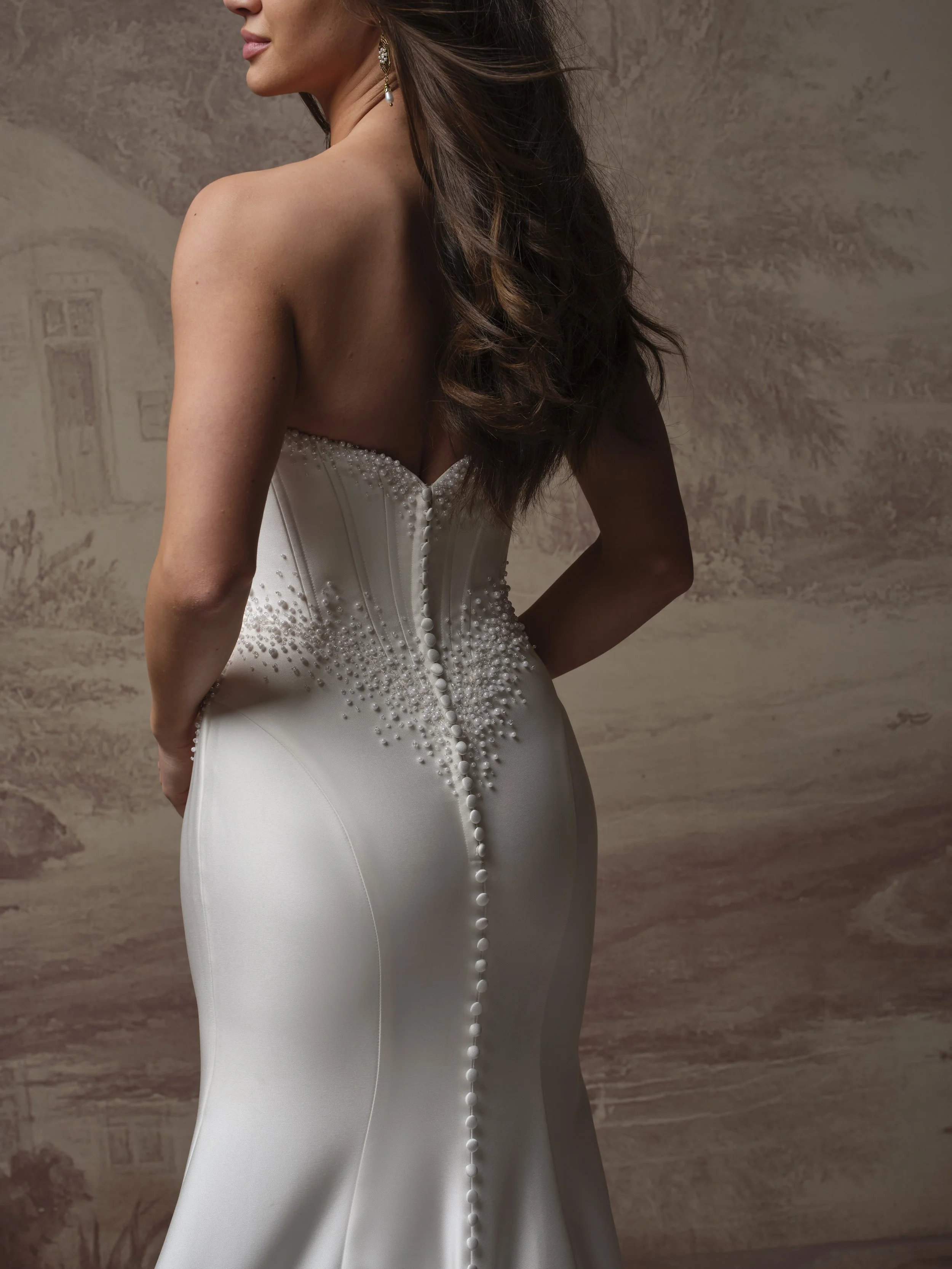 Maggie-Sottero-Melissa-Royale-Fit-and-Flare-Wedding-Dress-F6MS042A01-Alt59-IV002-uncropped.jpg