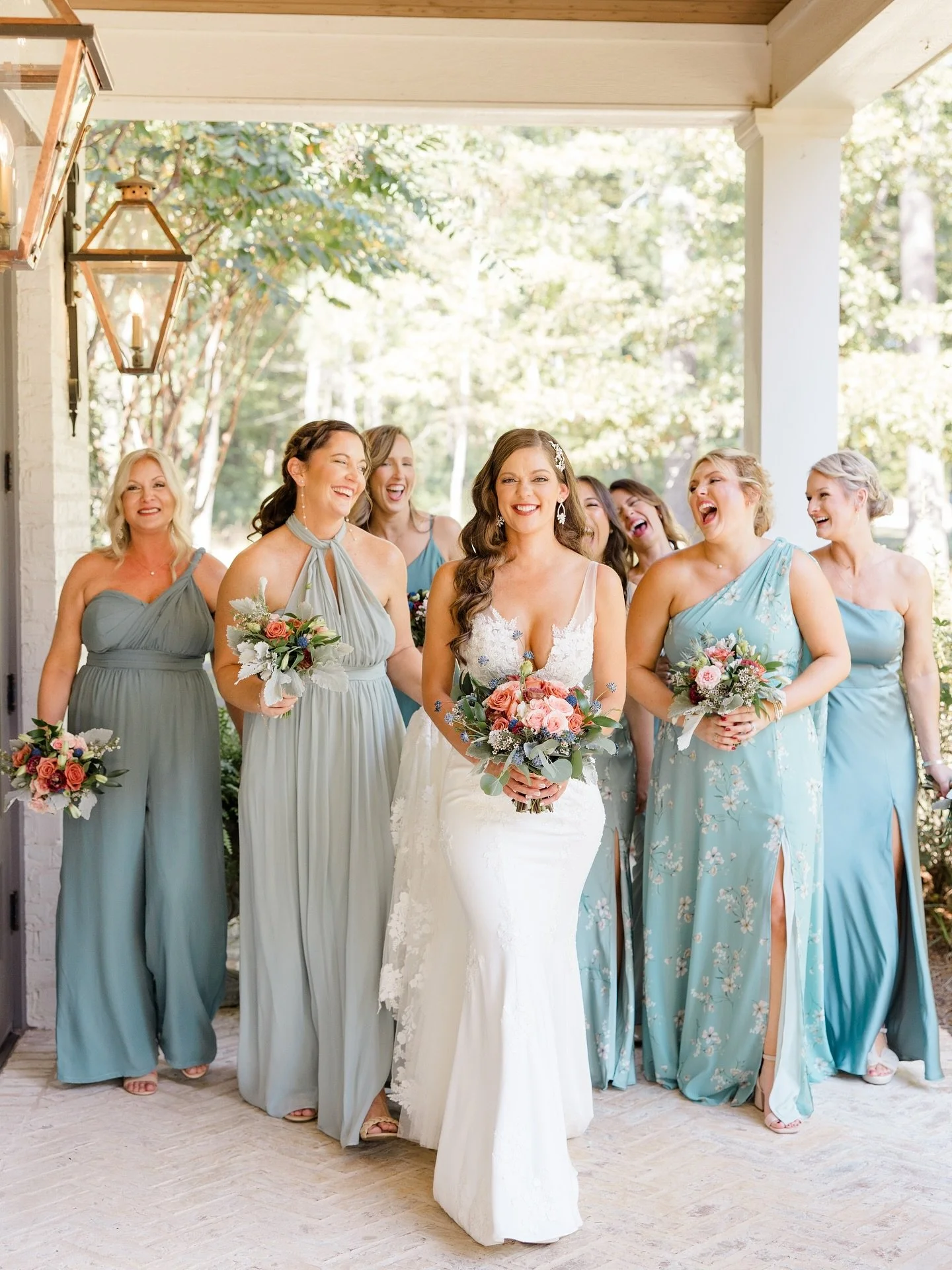Absolutely stunning! ✨ Congratulations to our gorgeous bride, Jessica on her marriage &mdash; you were such a joy to celebrate at Low&rsquo;s. Thank you for letting us be part of your bridal story. We couldn&rsquo;t be happier for you! 💕⁠
⁠
Photogra