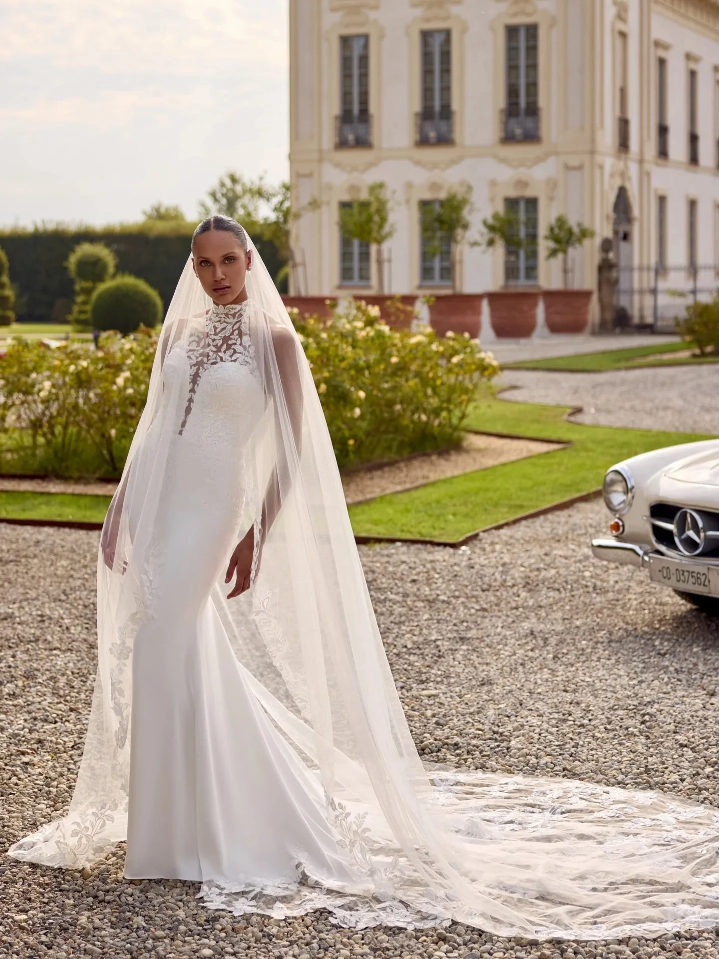 New Arrival Alert ✨💫🌟⁠
High necklines are having a moment for 
2026 brides 🤍⁠ They add soft coverage, pretty detail around the collarbone, and that timeless feel that still looks totally &ldquo;you&rdquo; years from now! ⁠
⁠
Which neckline are you