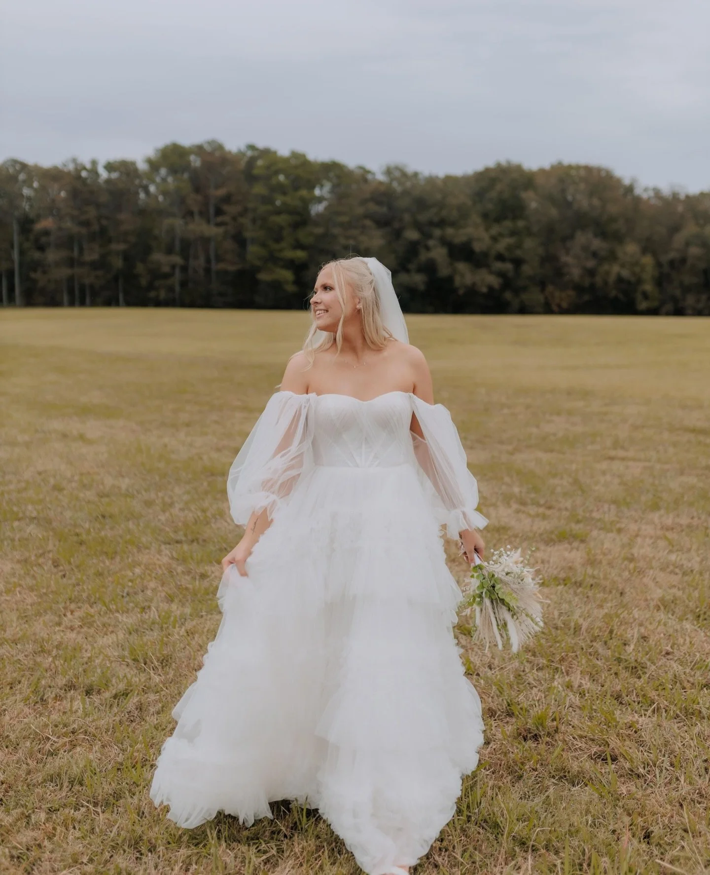 ✨Bride Spotlight✨⁠
Skyler, you were an absolute dream. 🤍✨⁠
⁠
Ethereal from head to toe, you brought that gown to life in the softest, most beautiful way. Thank you for being a Low&rsquo;s Bride and letting us be a small part of your forever story. ?