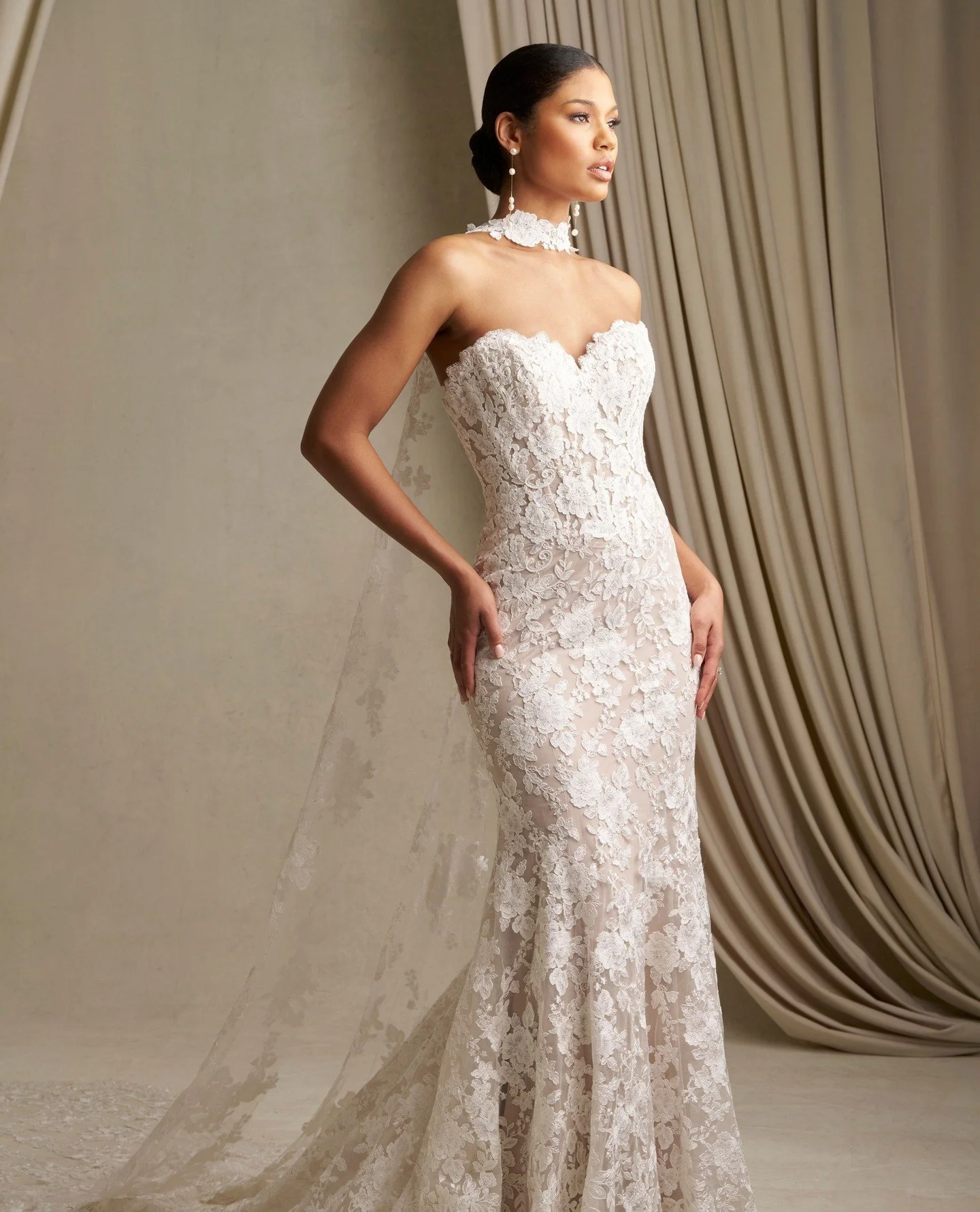 Romance is in every detail ⁠❤️&zwj;🔥❤️&zwj;🔥❤️&zwj;🔥⁠
From delicate lace to flowing skirts and timeless silhouettes, these gowns are made for brides who dream in soft moments and forever love.⁠
⁠
Schedule your appointment now to shop new romantic 