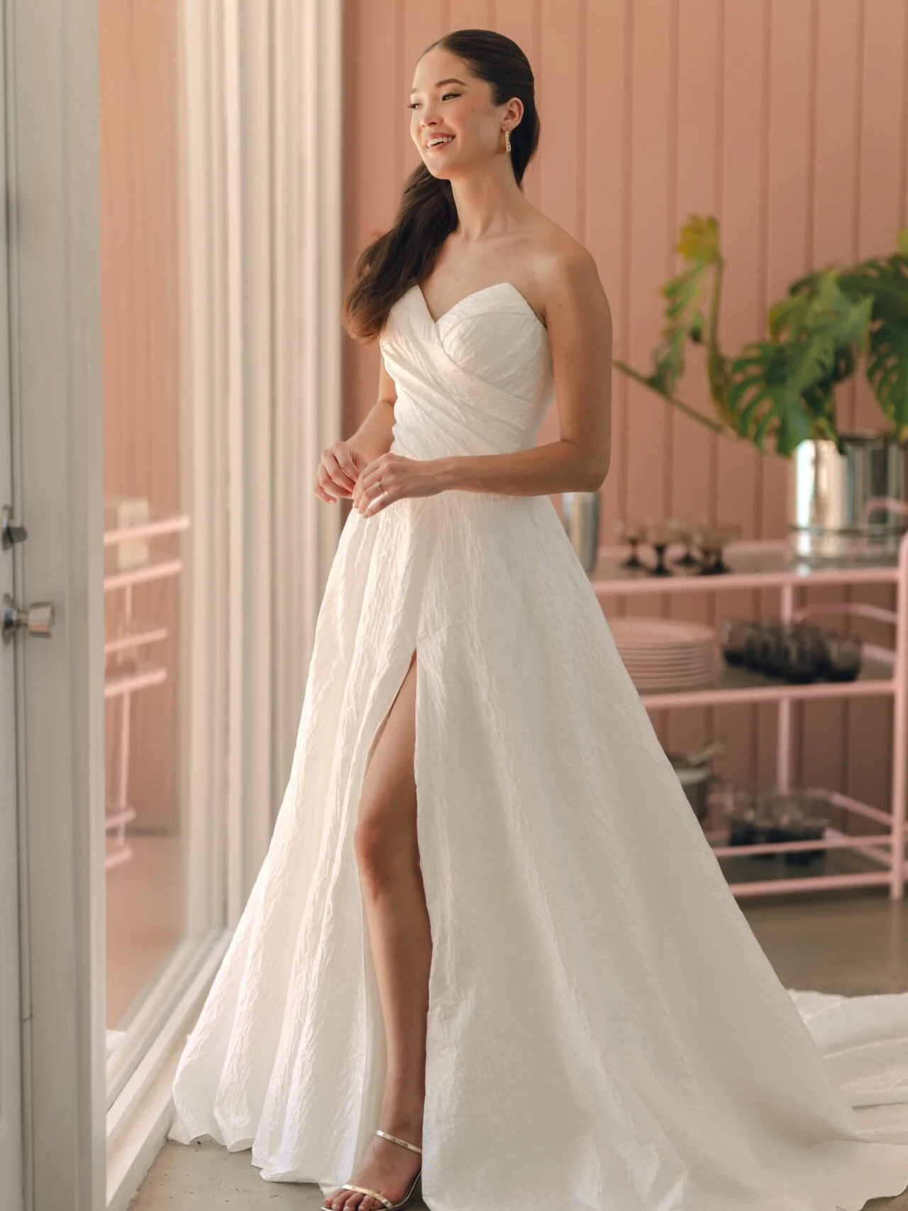 🌸 Spring Edit 🌸 
Just a few of the gowns that scream spring wedding! Light fabrics, floral forward, dreamy details. Which gown are you wearing down the aisle? 

Make it official! Request your bridal appointment 💕
Call 📞 870-734-3244
Request onlin