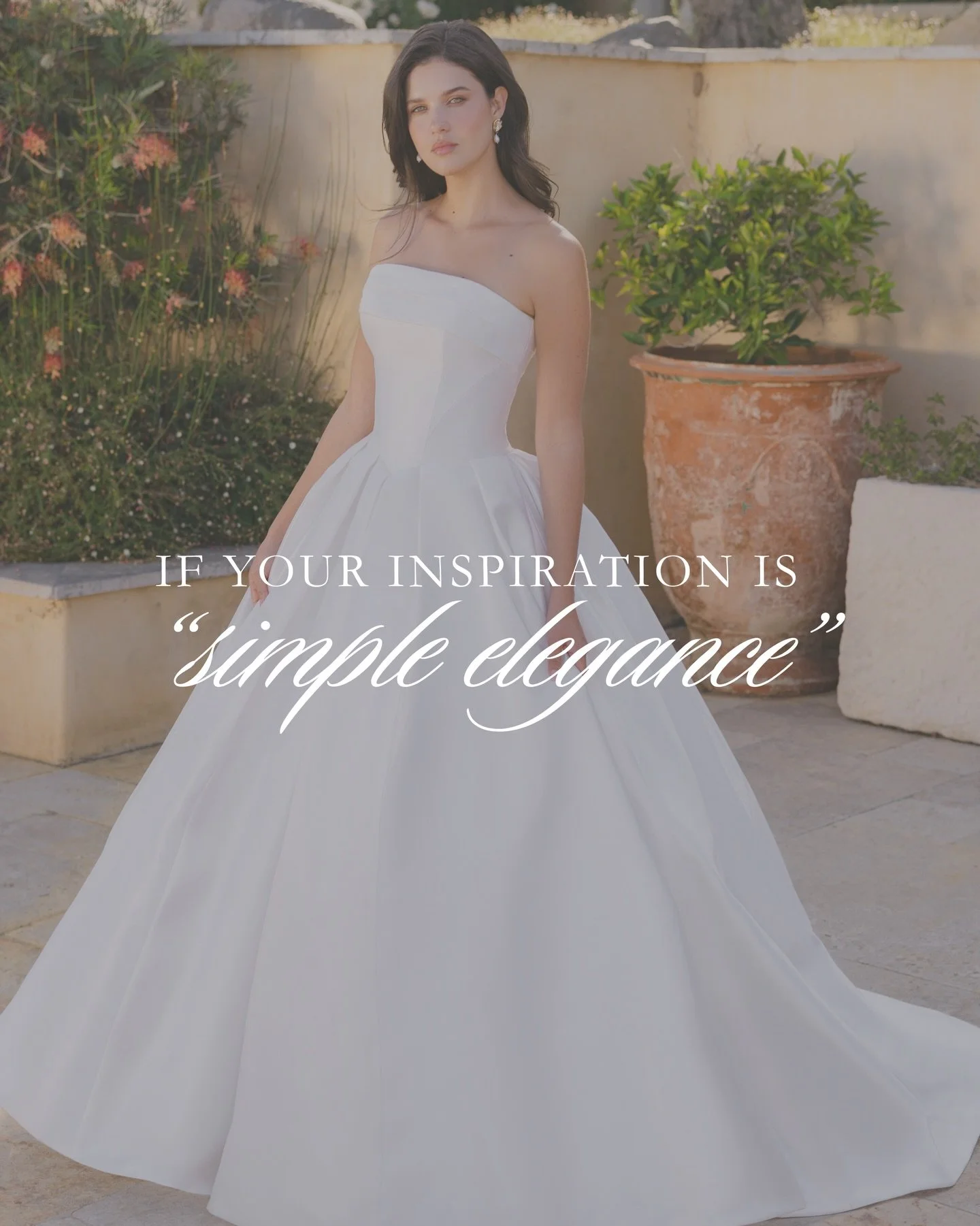 If you're channeling that simple &amp; elegant bridal aesthetic, these gowns are straight from your mood board. 🤍⁠
⁠
We&rsquo;ve curated a selection of minimalist wedding dresses that lean into the quiet luxury trend with clean lines and refined sil