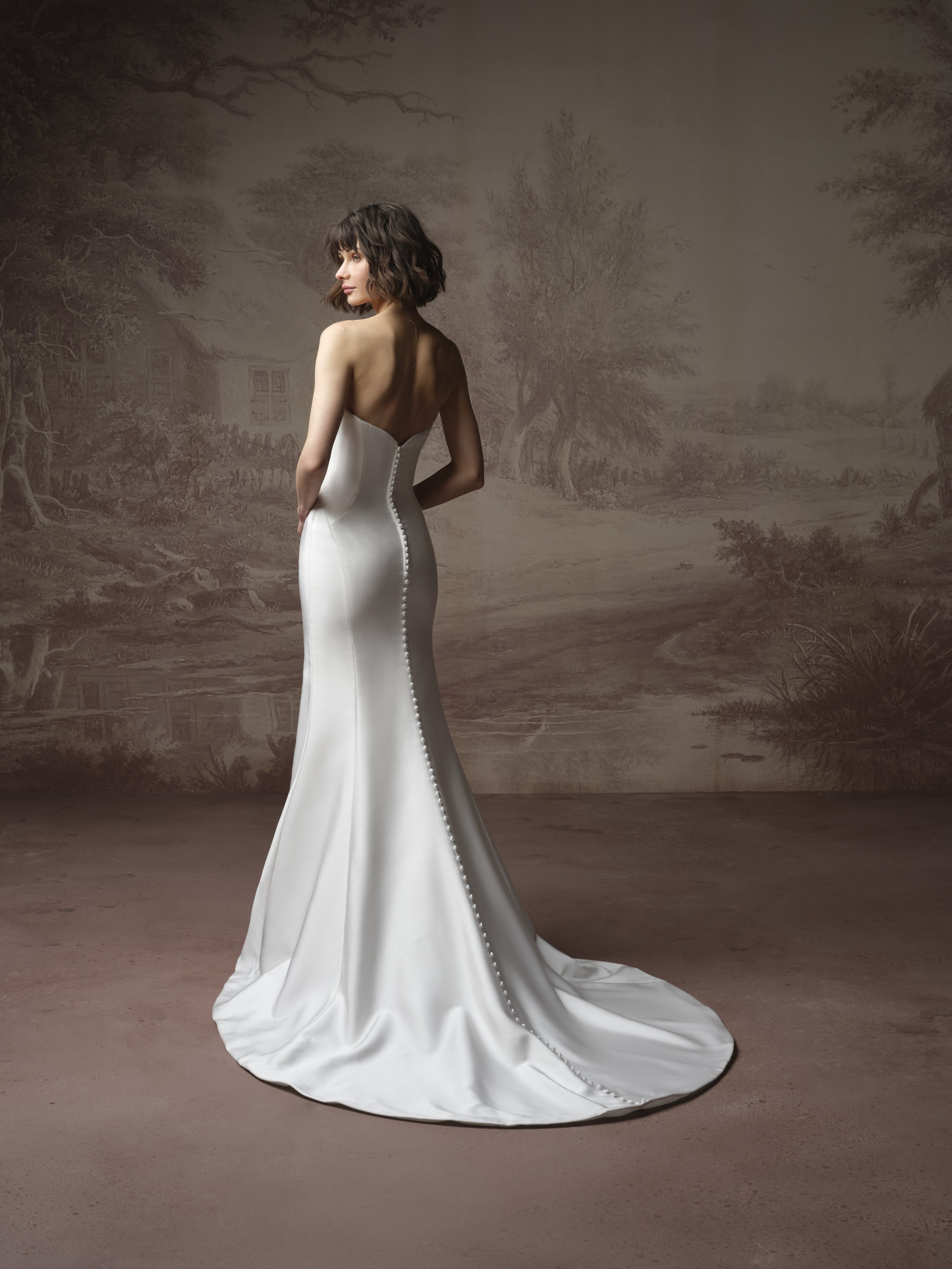 Rebecca-Ingram-Kayla-Fit-and-Flare-Wedding-Dress-F6RS176A01-Alt53-IV002-uncropped.jpg