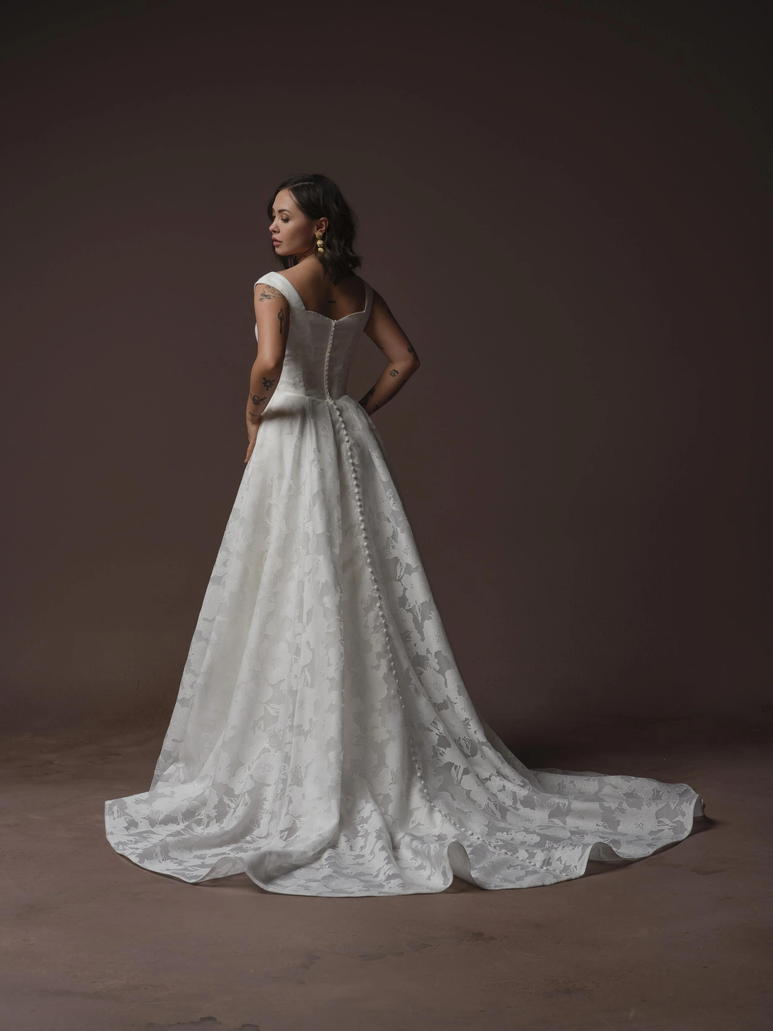 Rebecca-Ingram-Jade-A-line-Wedding-Dress-F6RB105A01-Alt54-IV002-uncropped.jpg