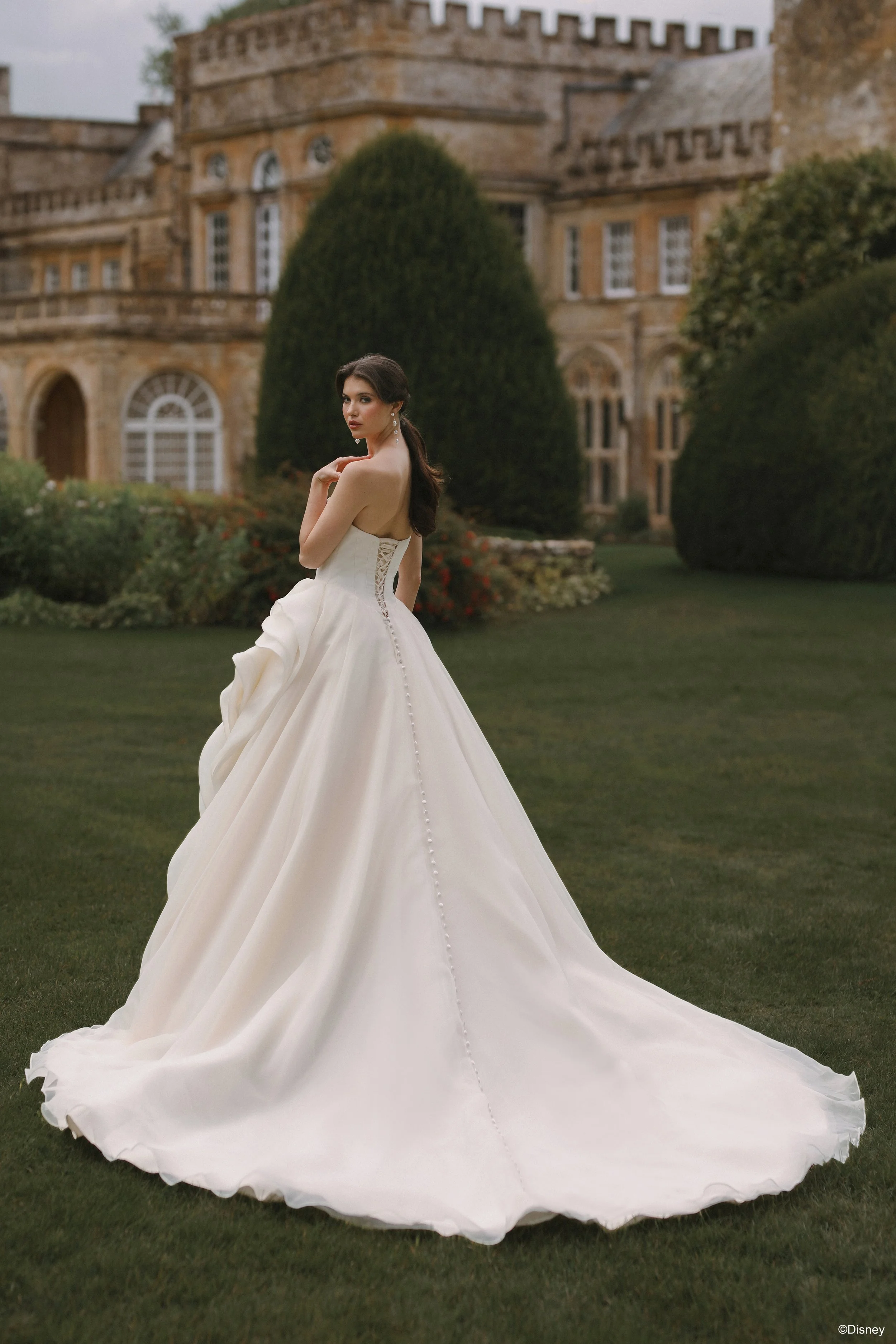 DP452-Belle-03.jpg