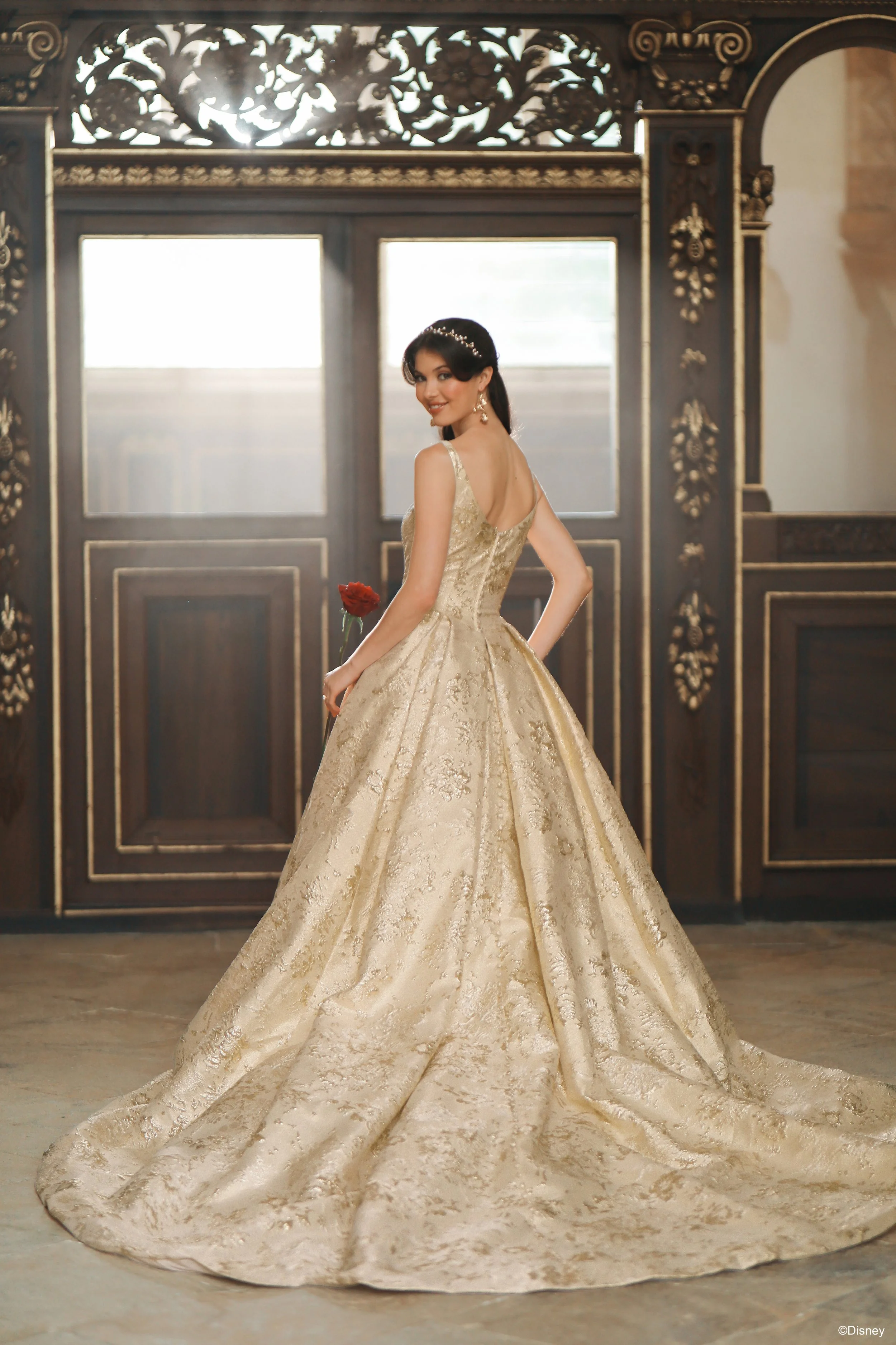 D472-Belle-03.jpg