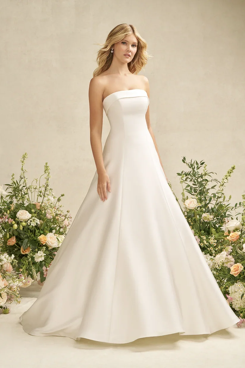 R3905-Studio-01.webp