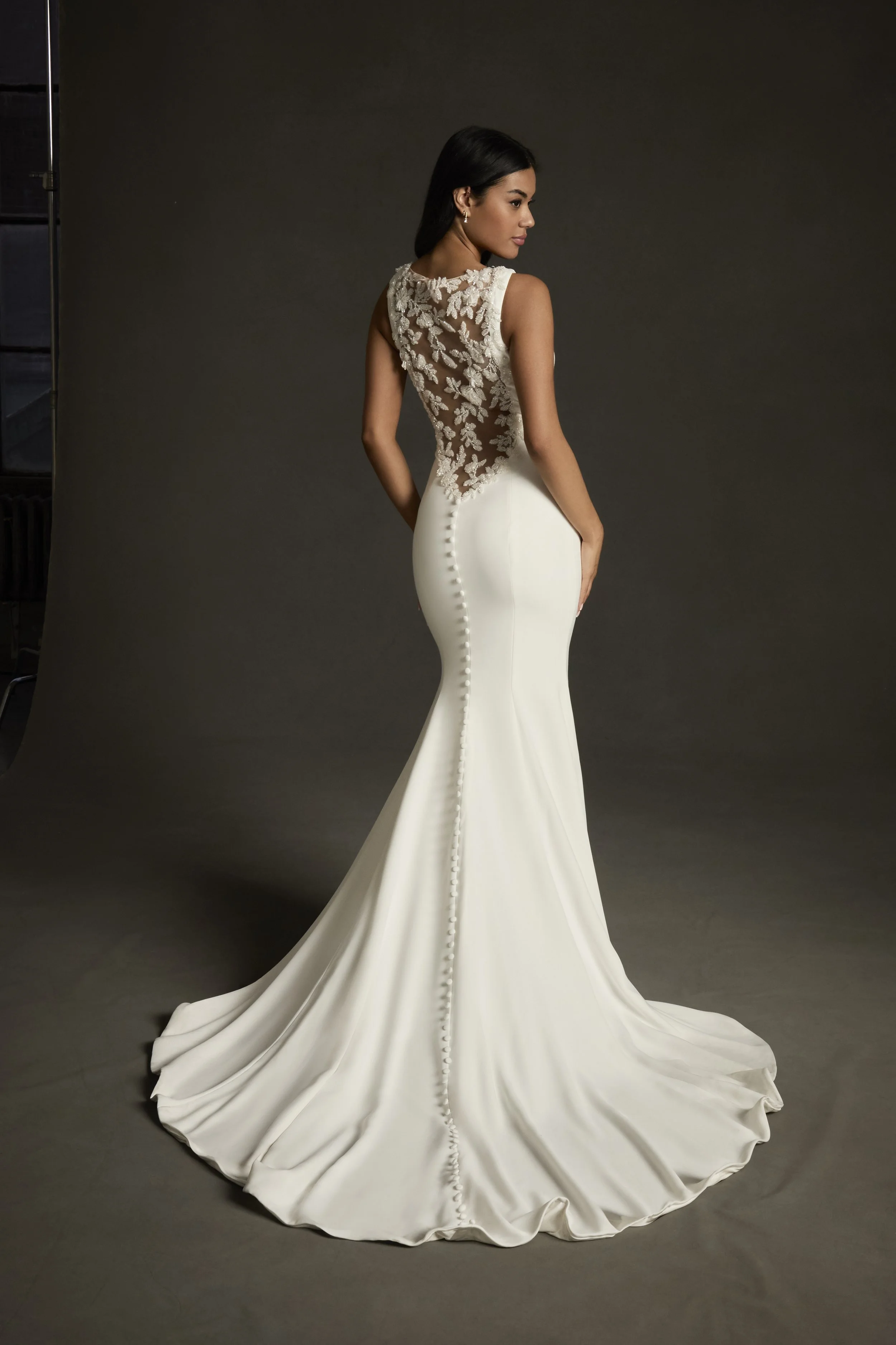 MJ1295-Studio-03.jpg