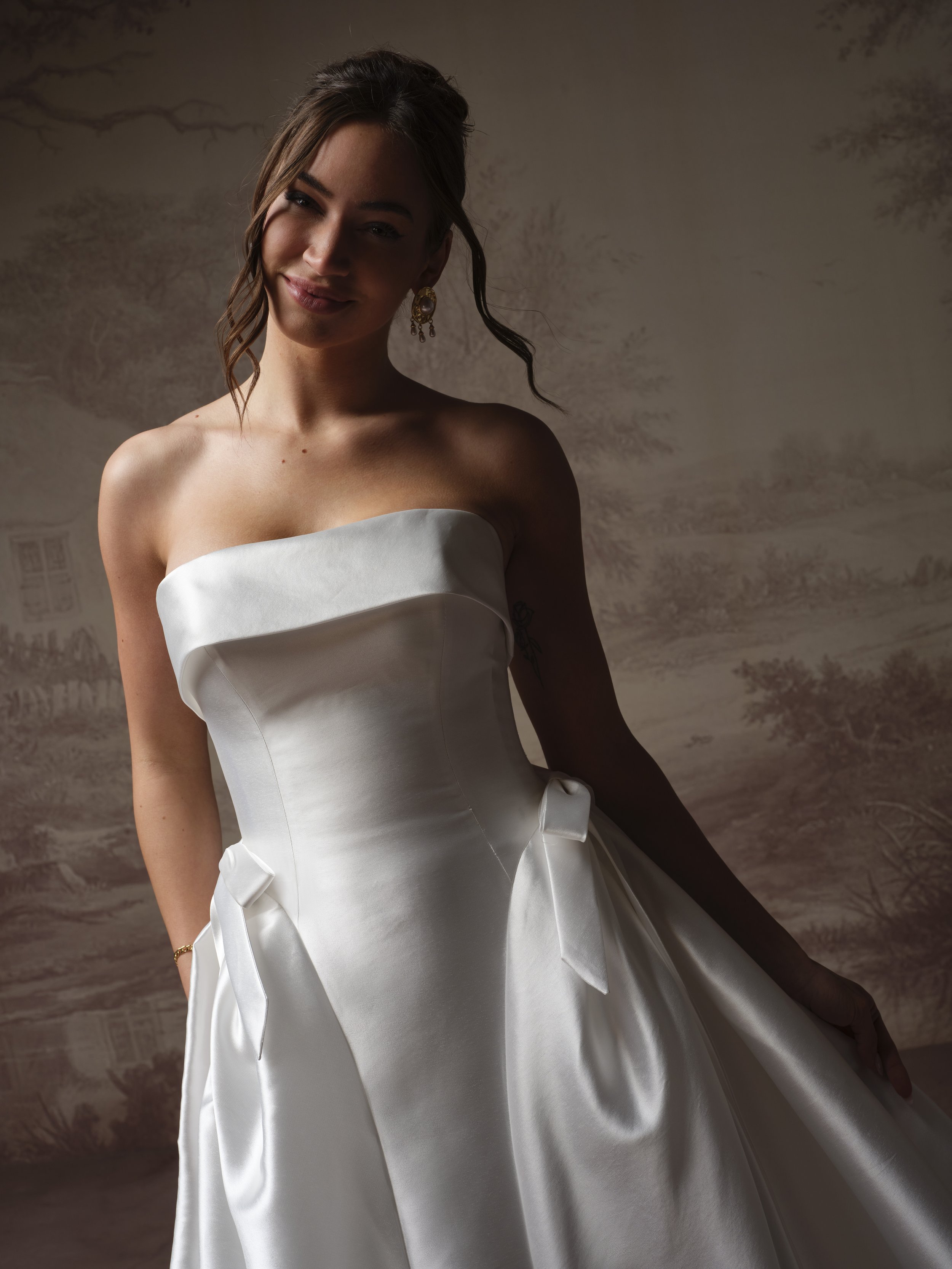 Sottero-and-Midgley-Gemma-Ballgown-Wedding-Dress-F6SK082A01-Alt51-IV002-uncropped.jpg