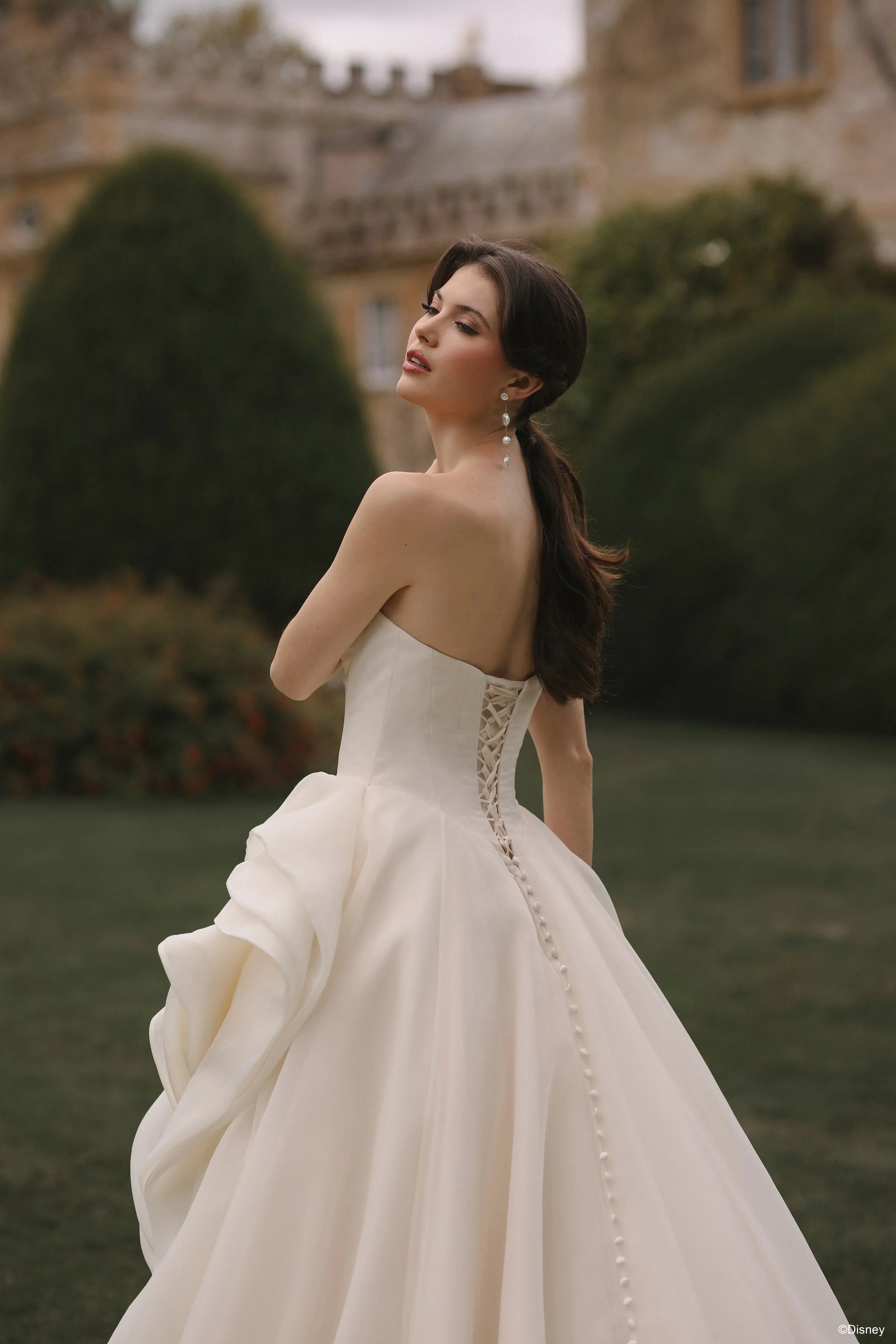 DP452-Belle-02.jpg