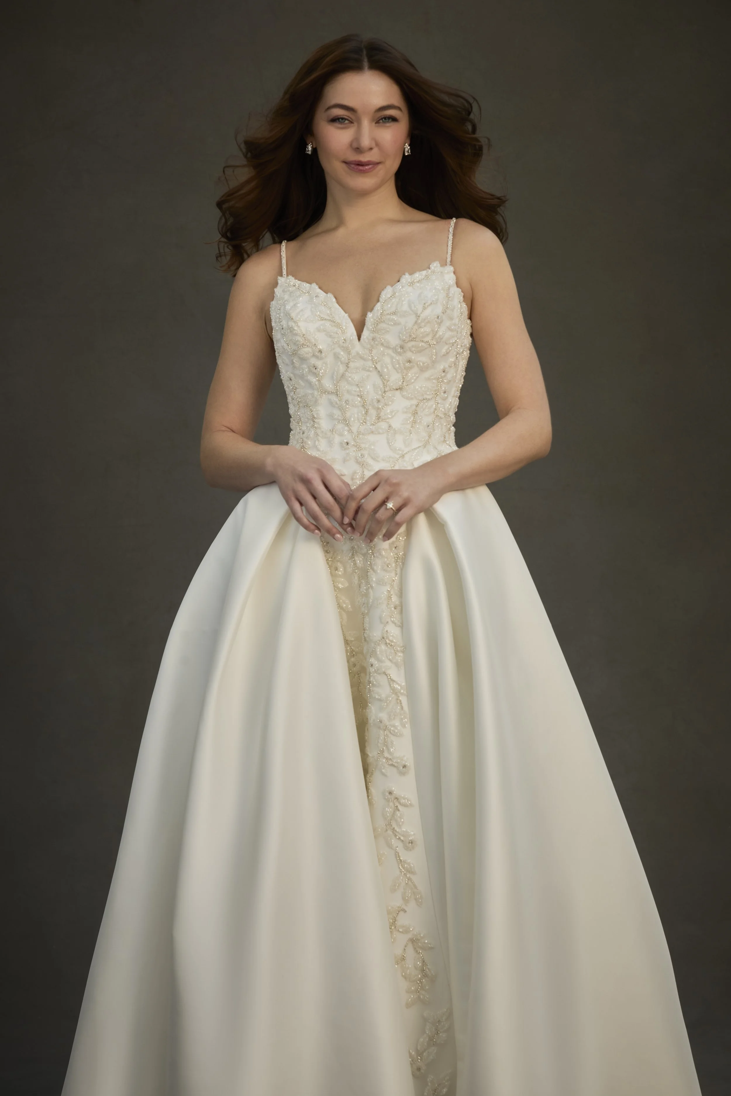 MJ1299-Studio-04.jpg