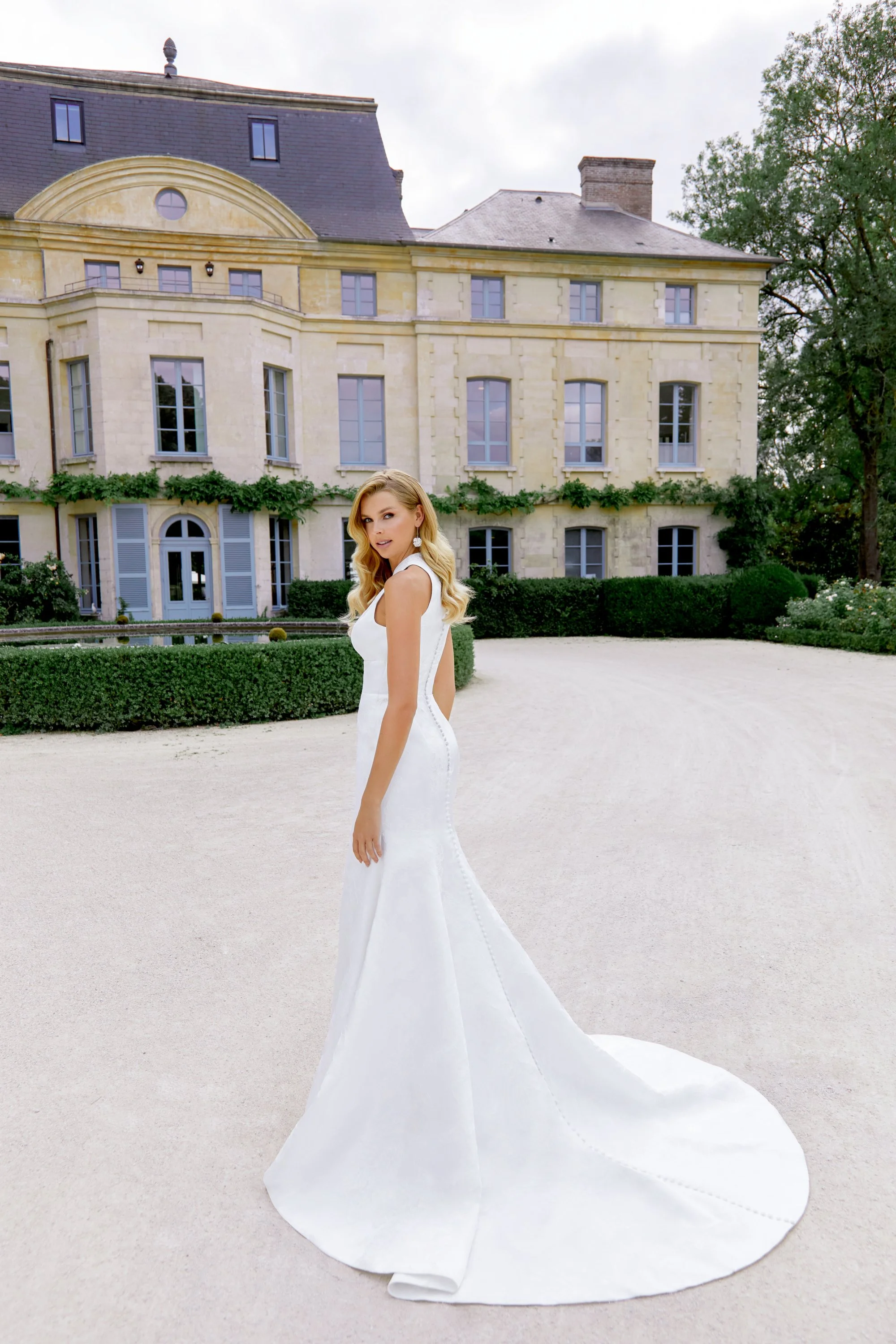 Simple Elegant Wedding Dress