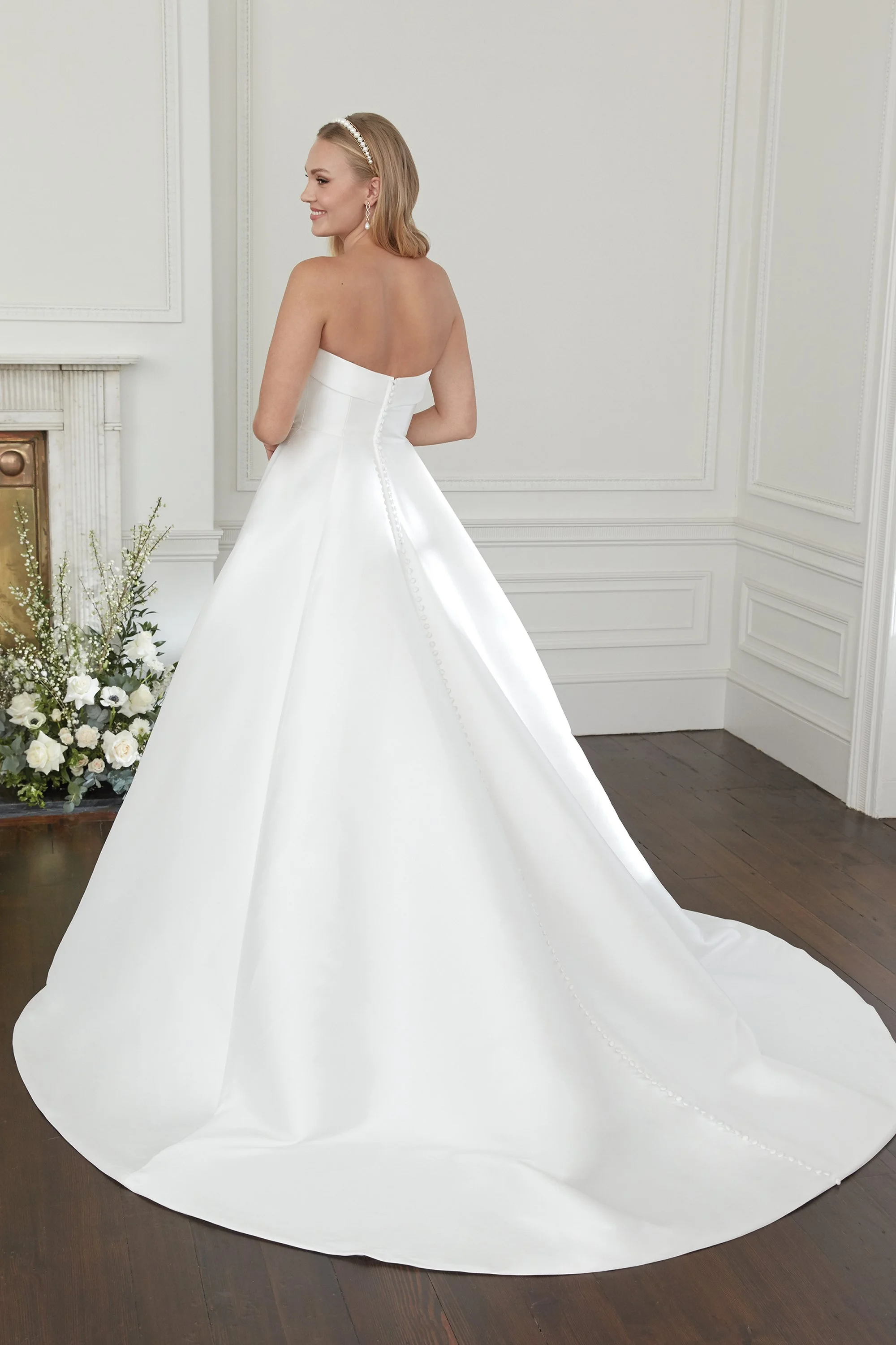 44354_FB_Sincerity-Bridal.jpg