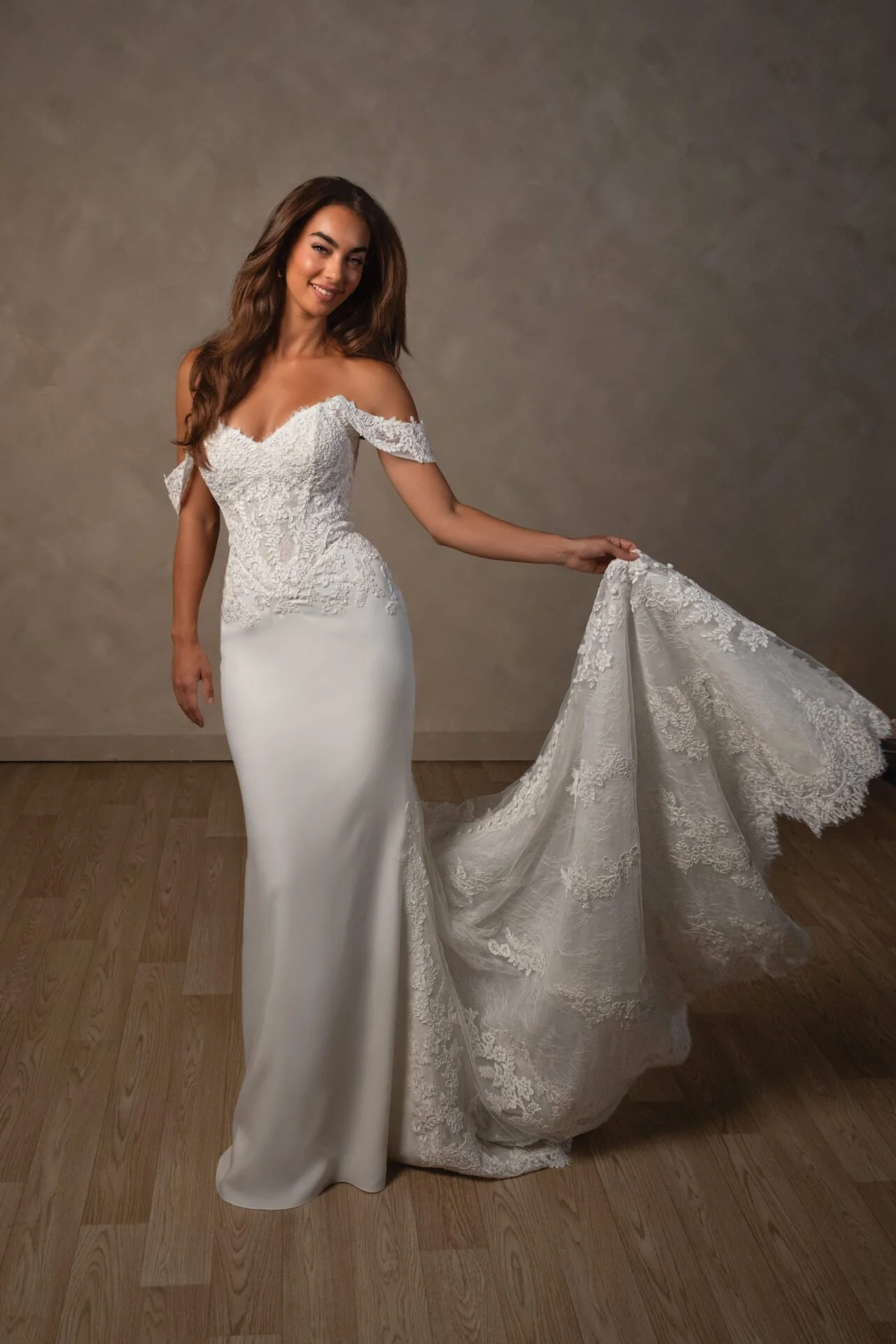 D4621-S26-CAT-ESS-05-1280x1920.jpg