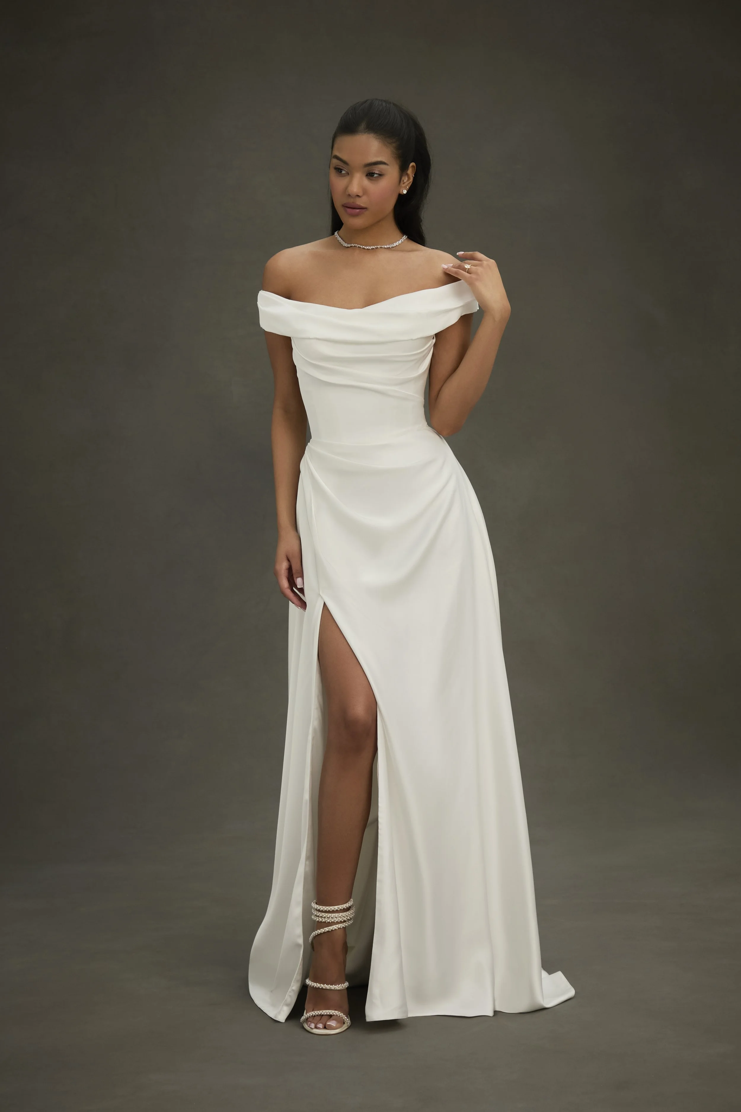 MJ1297-Studio-01.jpg