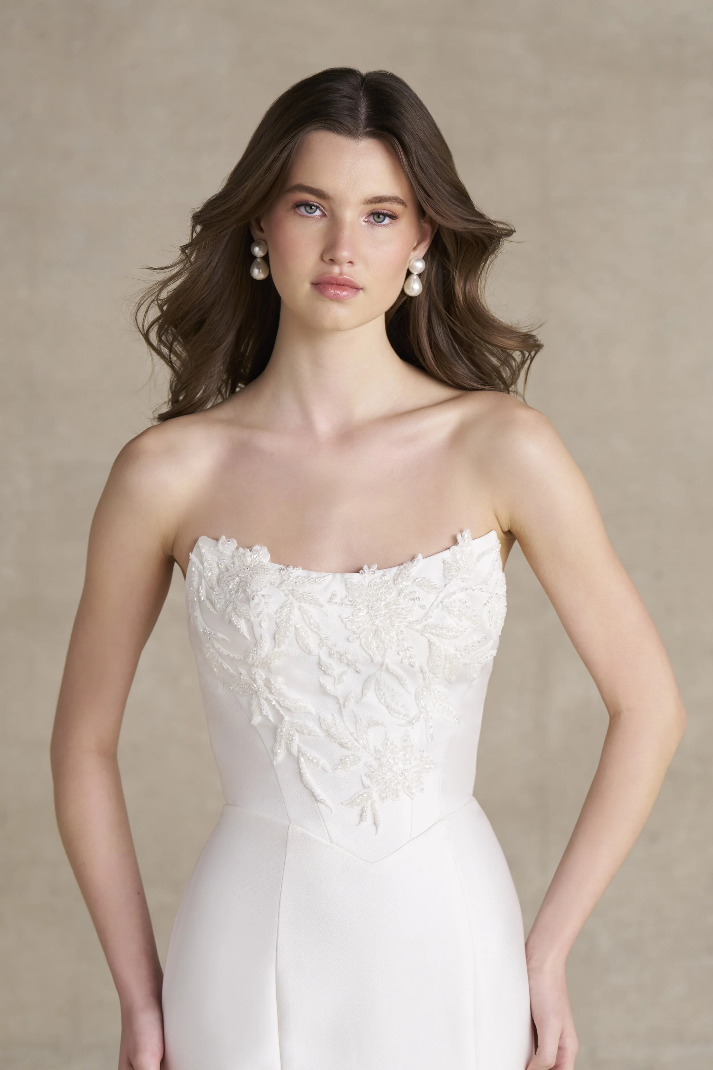 R3981-Studio-02.jpg