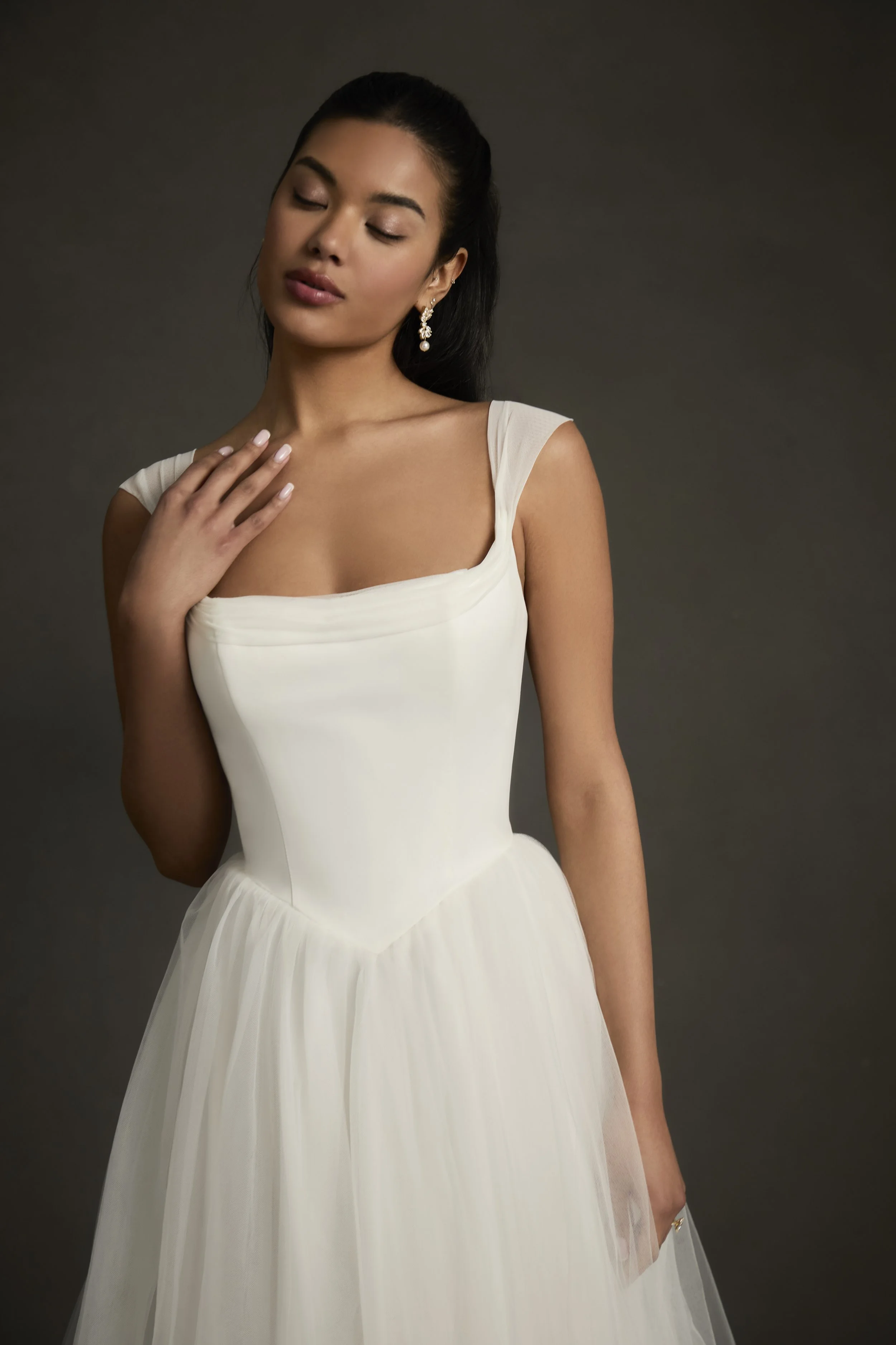 MJ1273-Studio-02.jpg