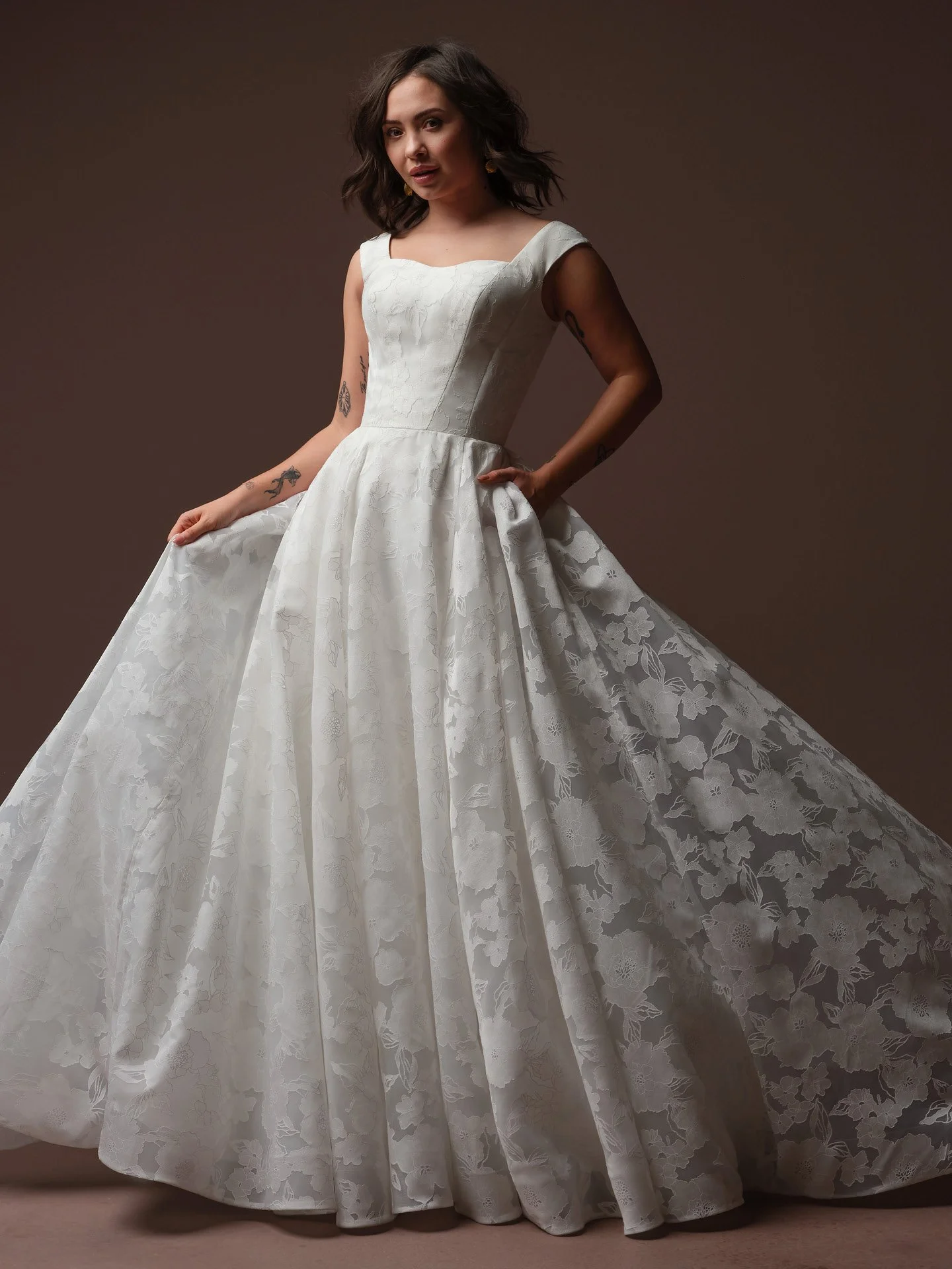 Rebecca-Ingram-Jade-A-line-Wedding-Dress-F6RB105A01-Alt50-IV002.jpg