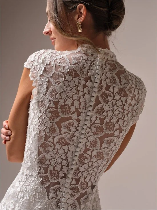 Lace back Cap sleeve