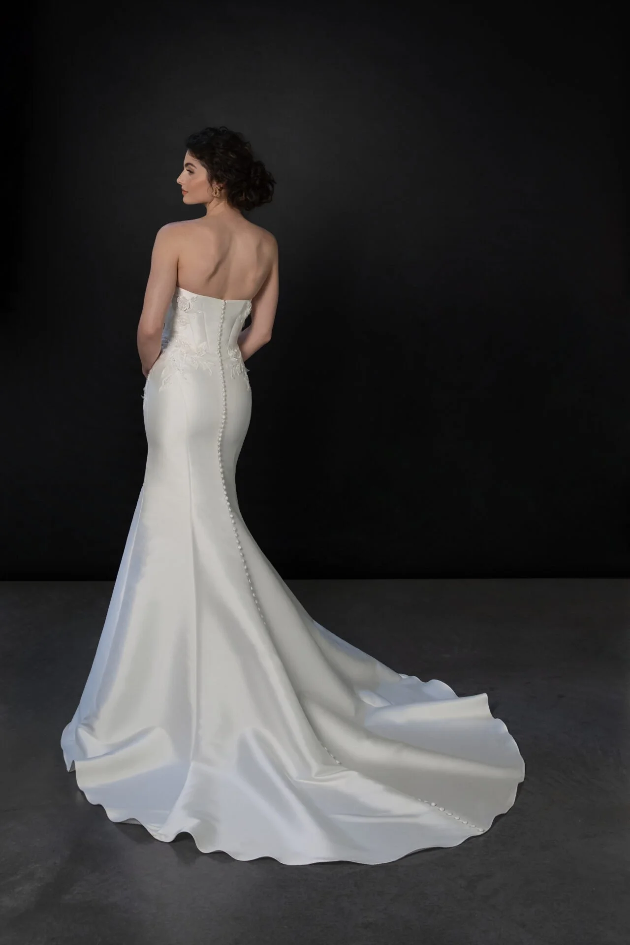 Simple Elegant Wedding Dress
