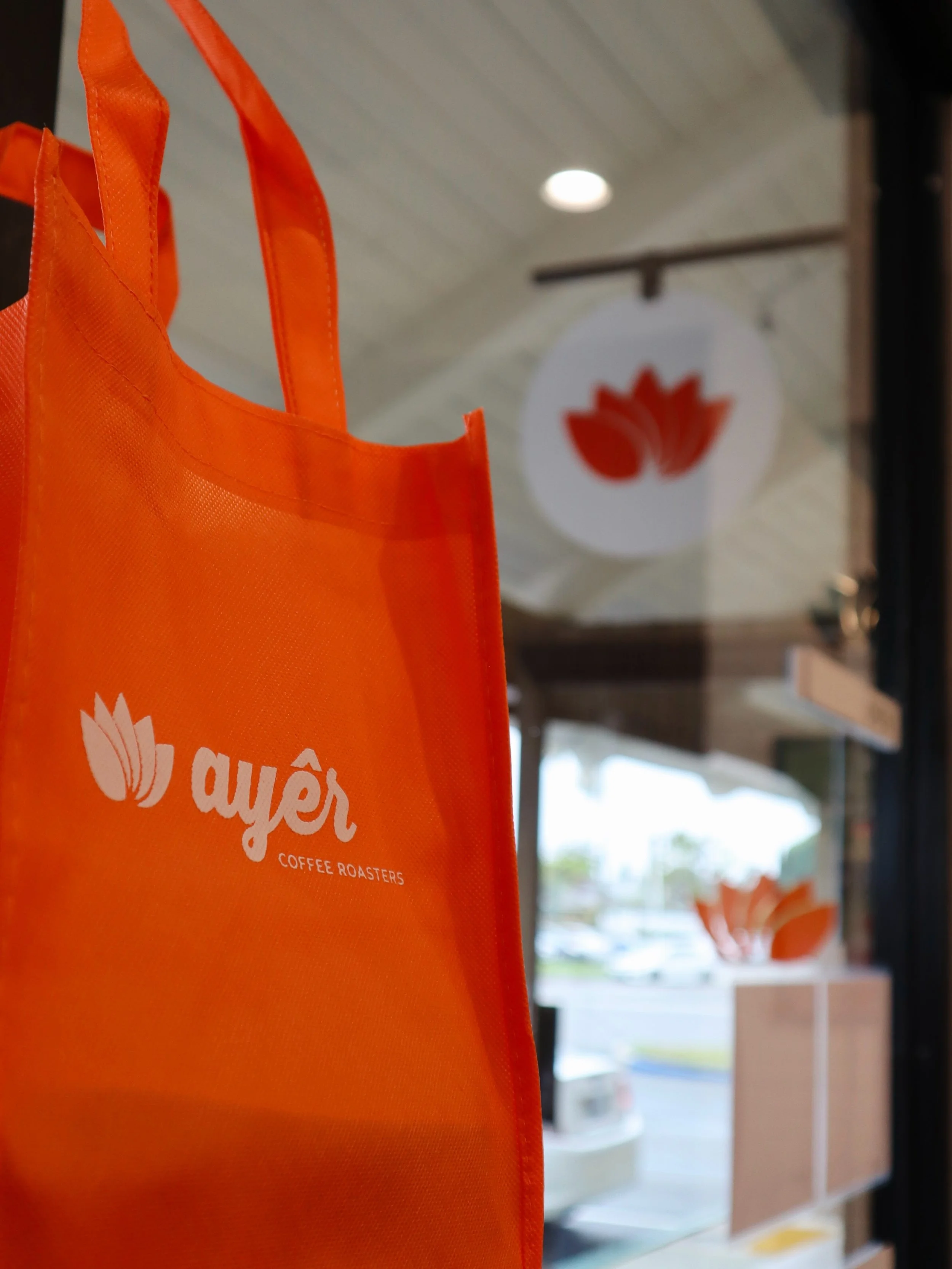 Are you collecting our tote bags? 🙂

📌 open every day 8am-4pm

#ayercoffee #coffee #matcha #totebags