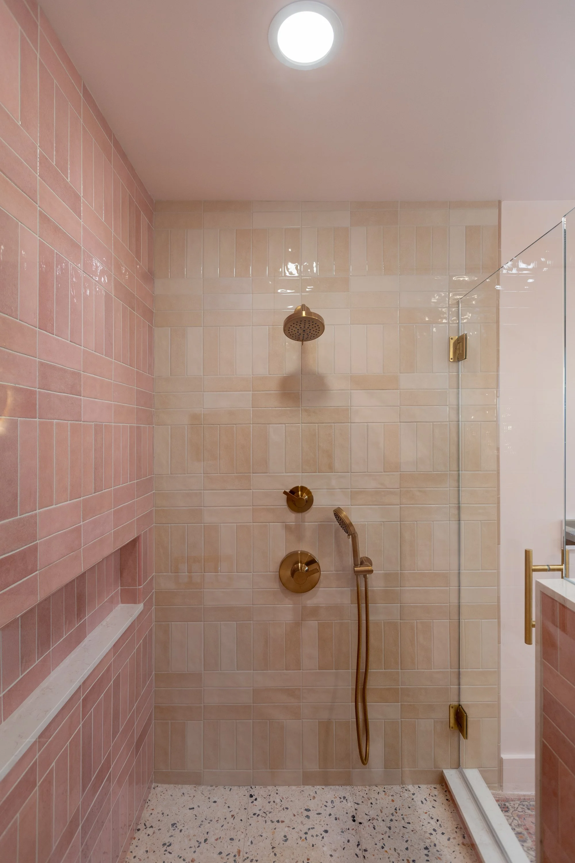 PrettyInPinkBath_03.jpg