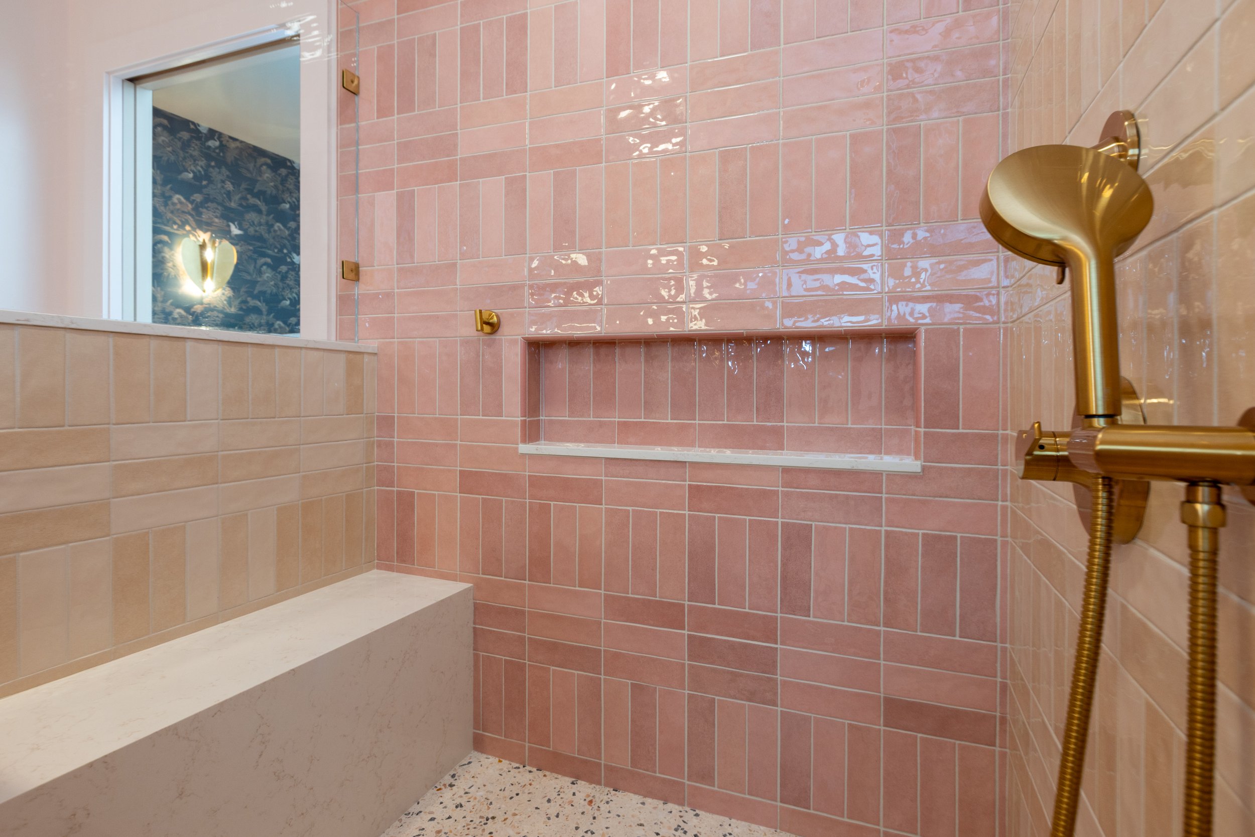PrettyInPinkBath_02.jpg