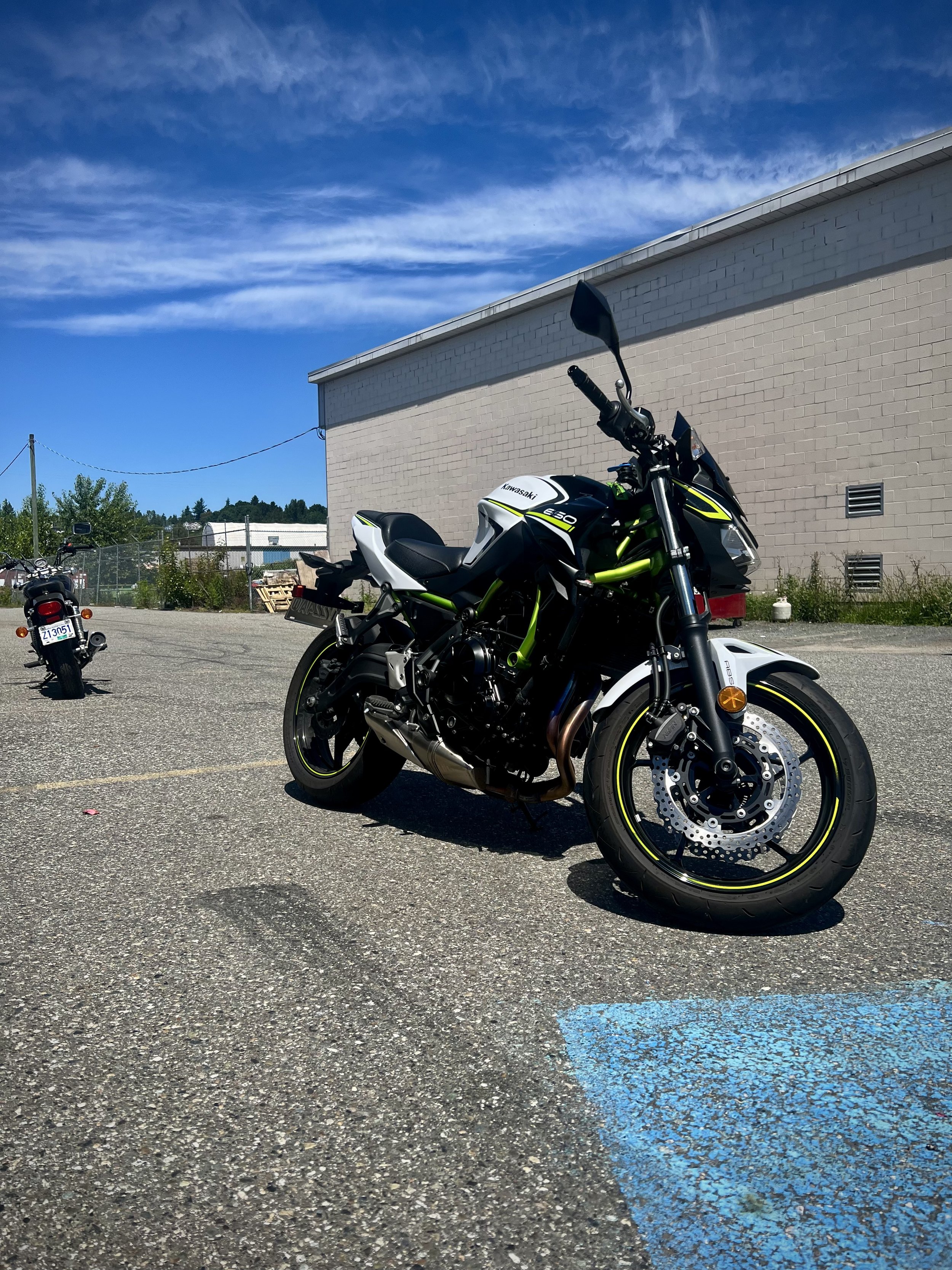 2020 Kawasaki z650, 6952km's $6730