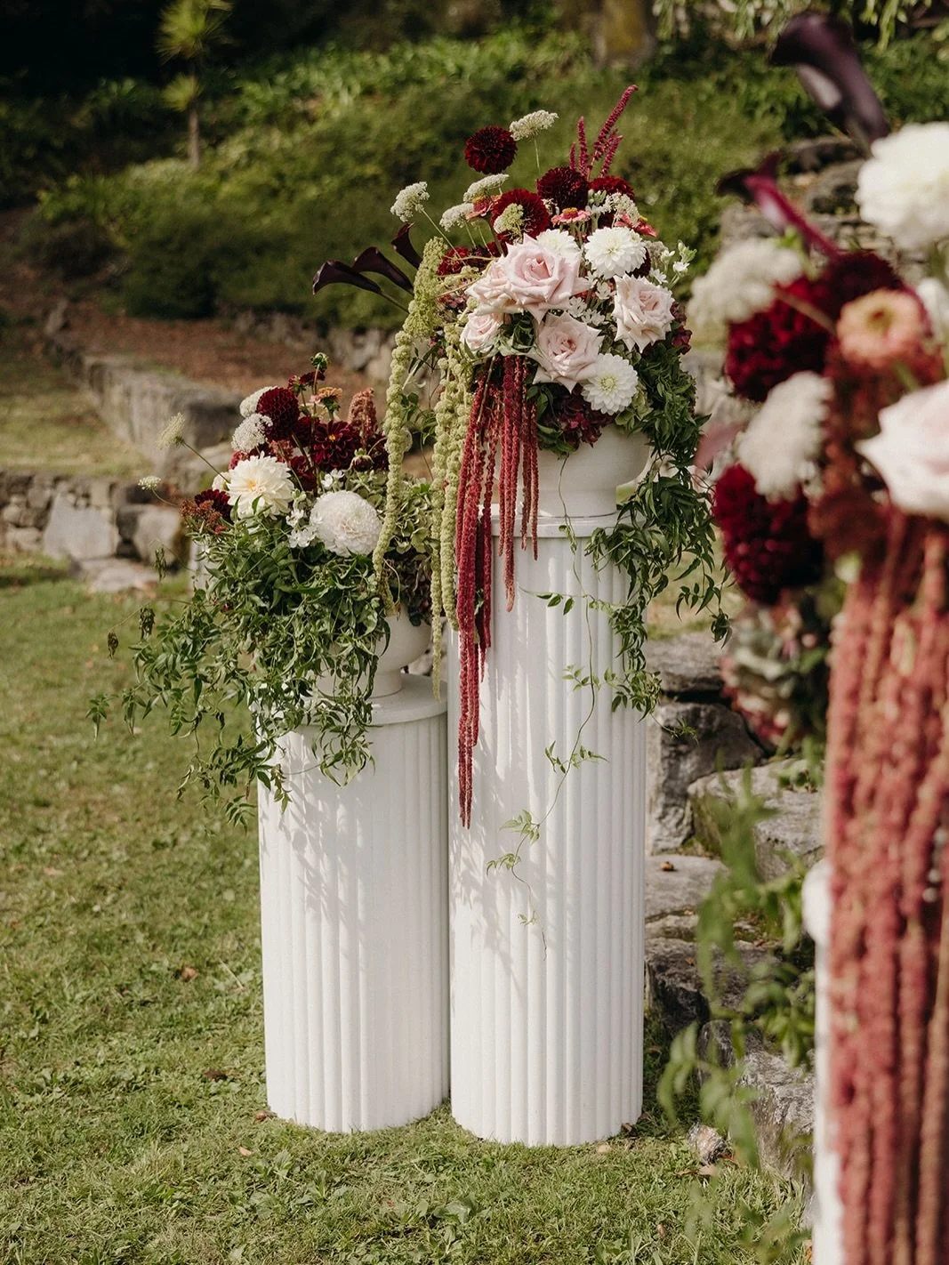 Lucy + Tom&rsquo;s florals 🌸 honestly one of my favourite colour palettes!
✨ Feeling very lucky to have worked alongside such a lovely crew of creatives on this one

Photographer: @anagalloway
Hire and Styling: @roameventsnz
Venue: @fairfieldhousene