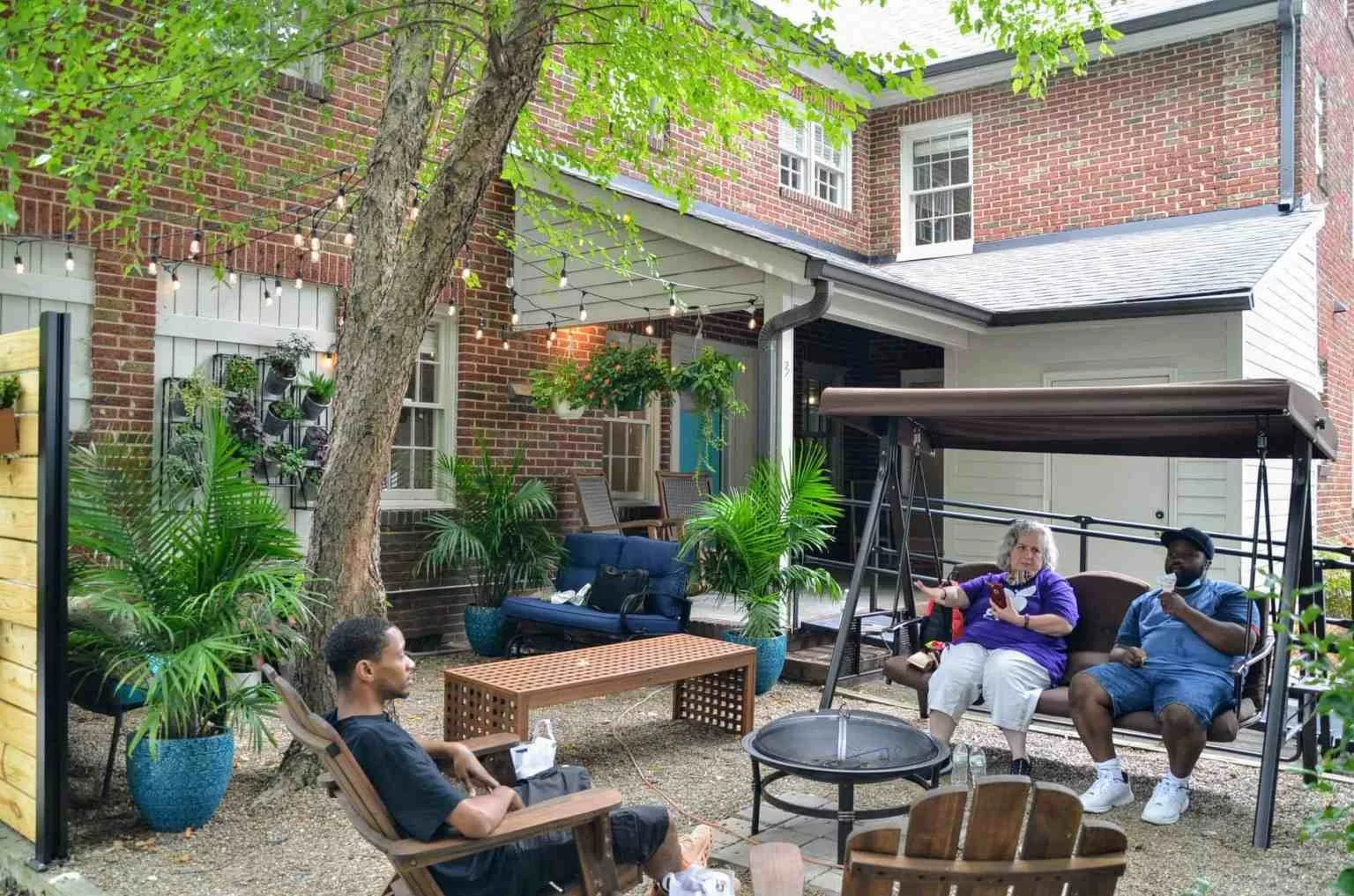 Peer-run respite by Promise Resource Network in North Carolina showing its courtyard.