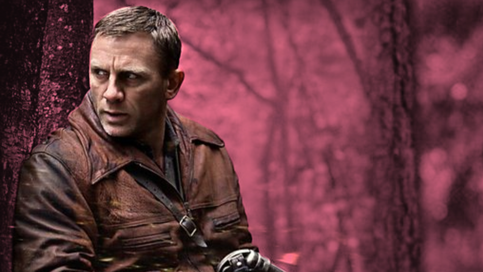 A still image of actor Daniel Craig playing a WWII partisan fighter from the movie "Defiance" (2008)