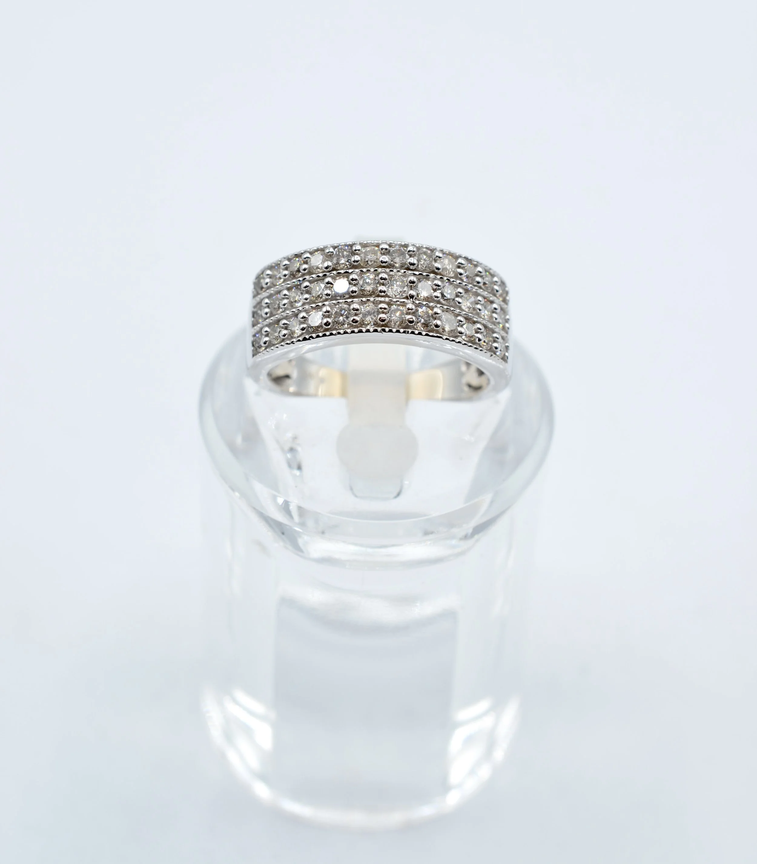 10k White Gold Natural Diamond Pave Band Ring – Size 7.25 – 0.95ctw – 5.1g
