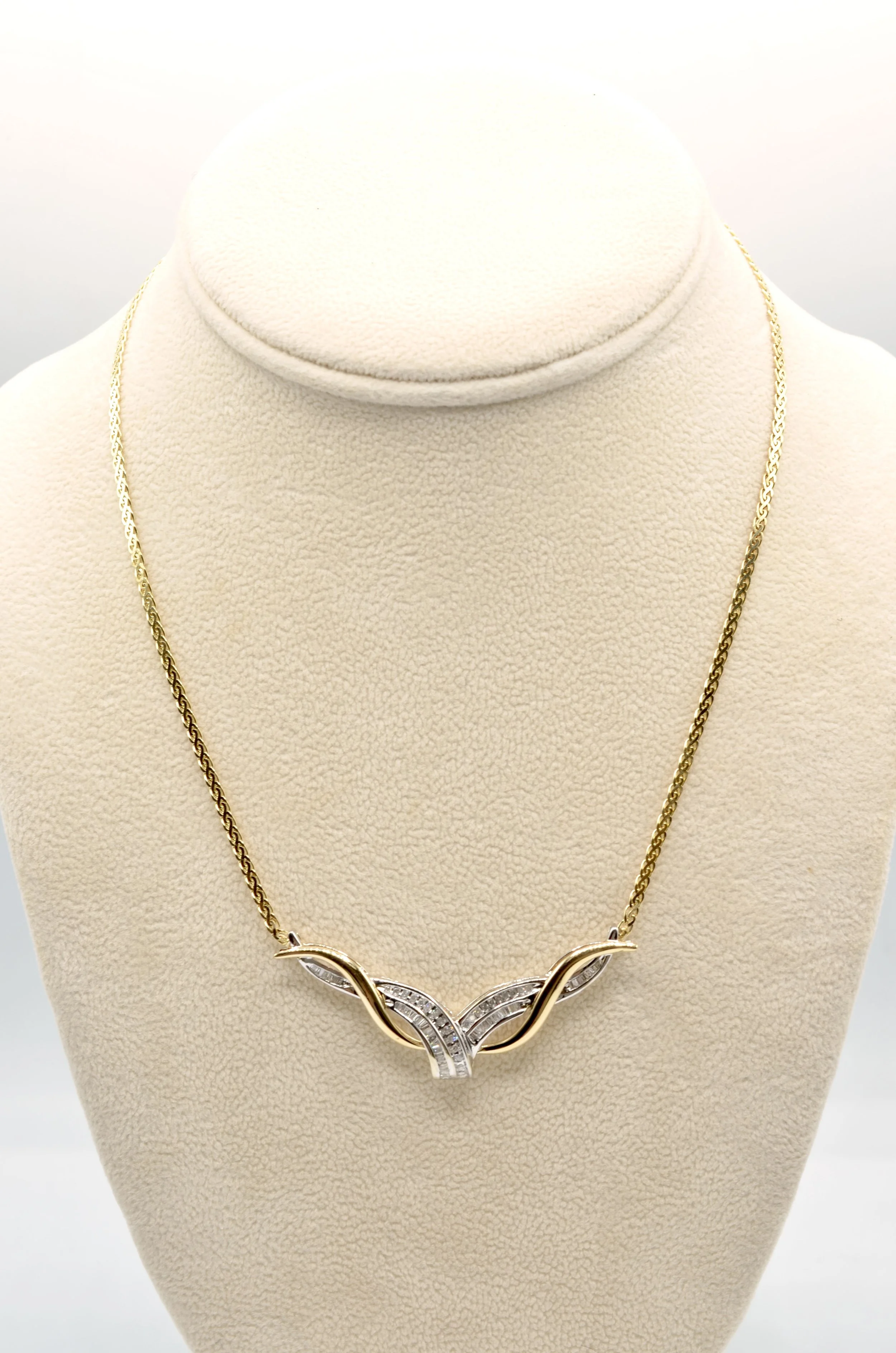 Vintage 14K Two Tone Gold Natural Diamond Chevron Necklace 1.00 CTW~9.4Gr