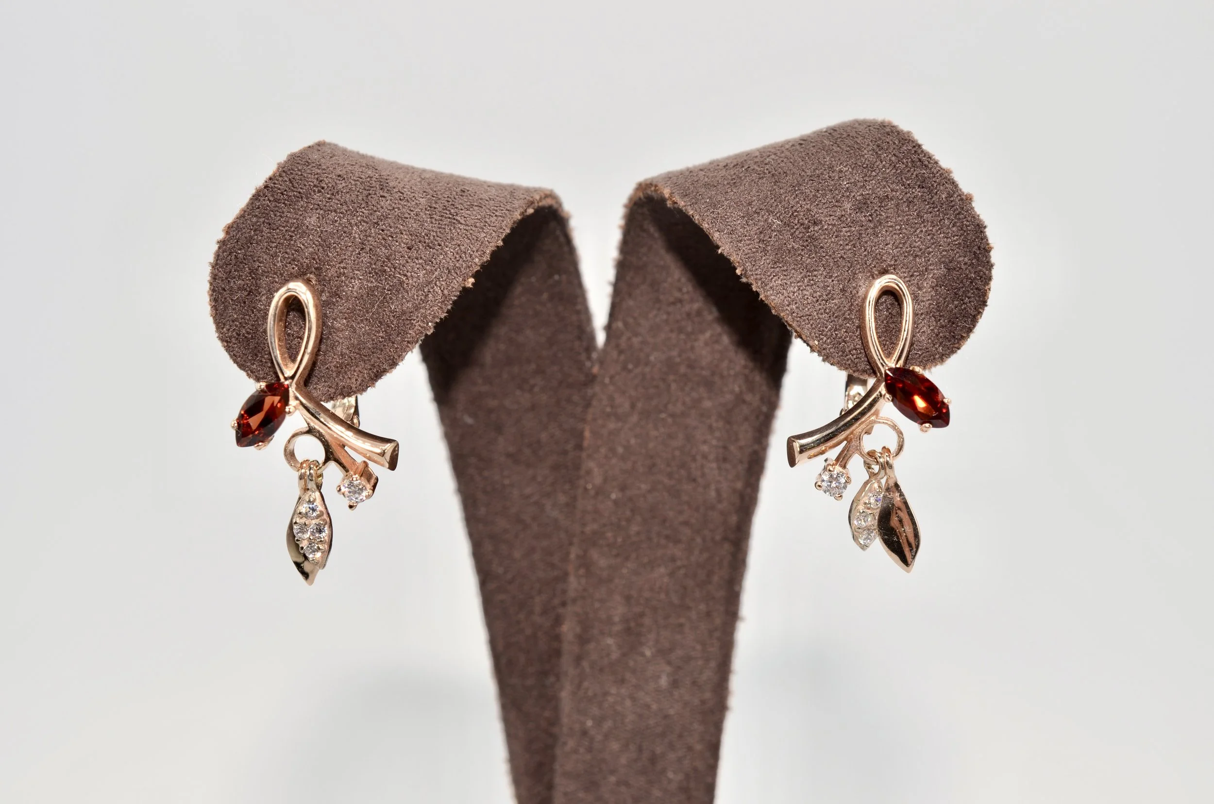 14k Rose Gold Garnet & Cubic Zirconia Dangle Earrings – Lever-Back – 3.5g
