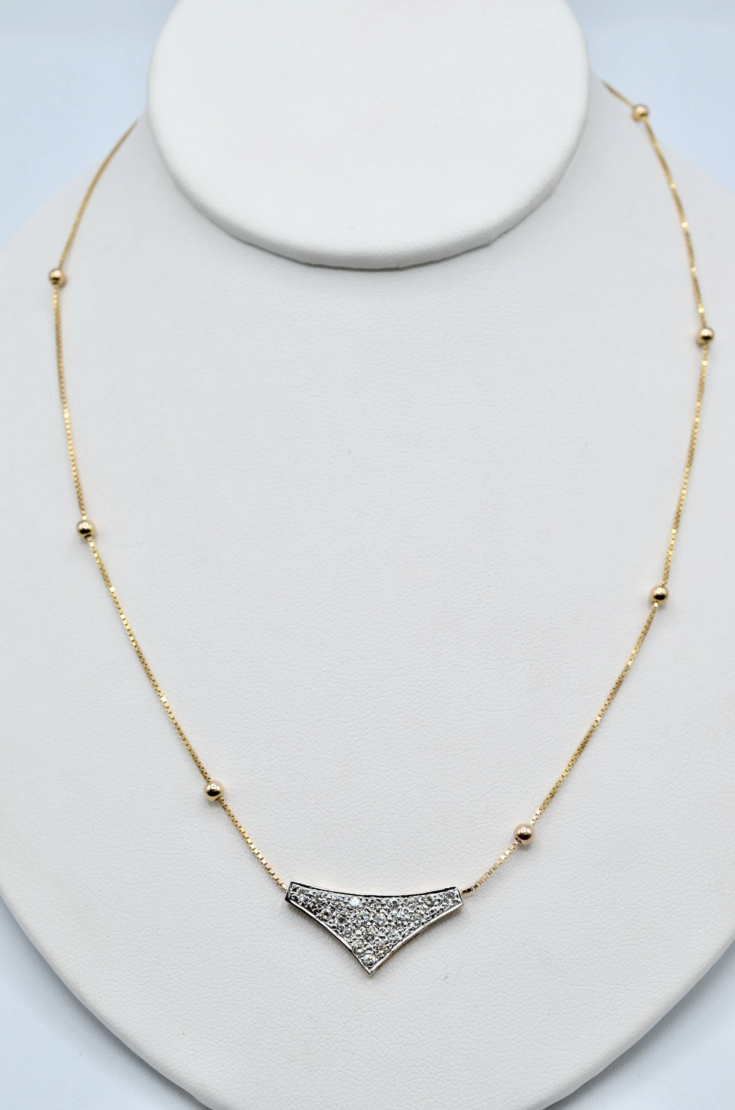 Vintage 14k Two-Tone Gold Diamond Necklace – 0.60ct Natural Diamonds – 4.4g
