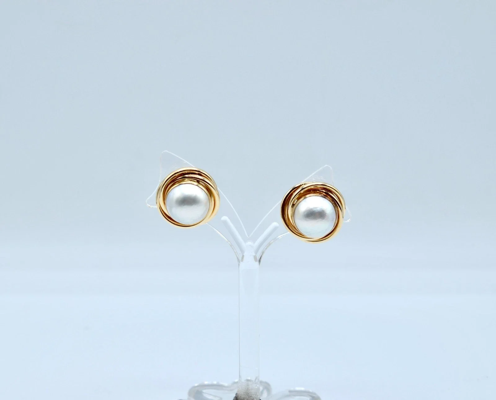 Vintage Designer Peter Brams 14K Gold Mabe Pearl Love Knot Earrings 17mm~5.8g