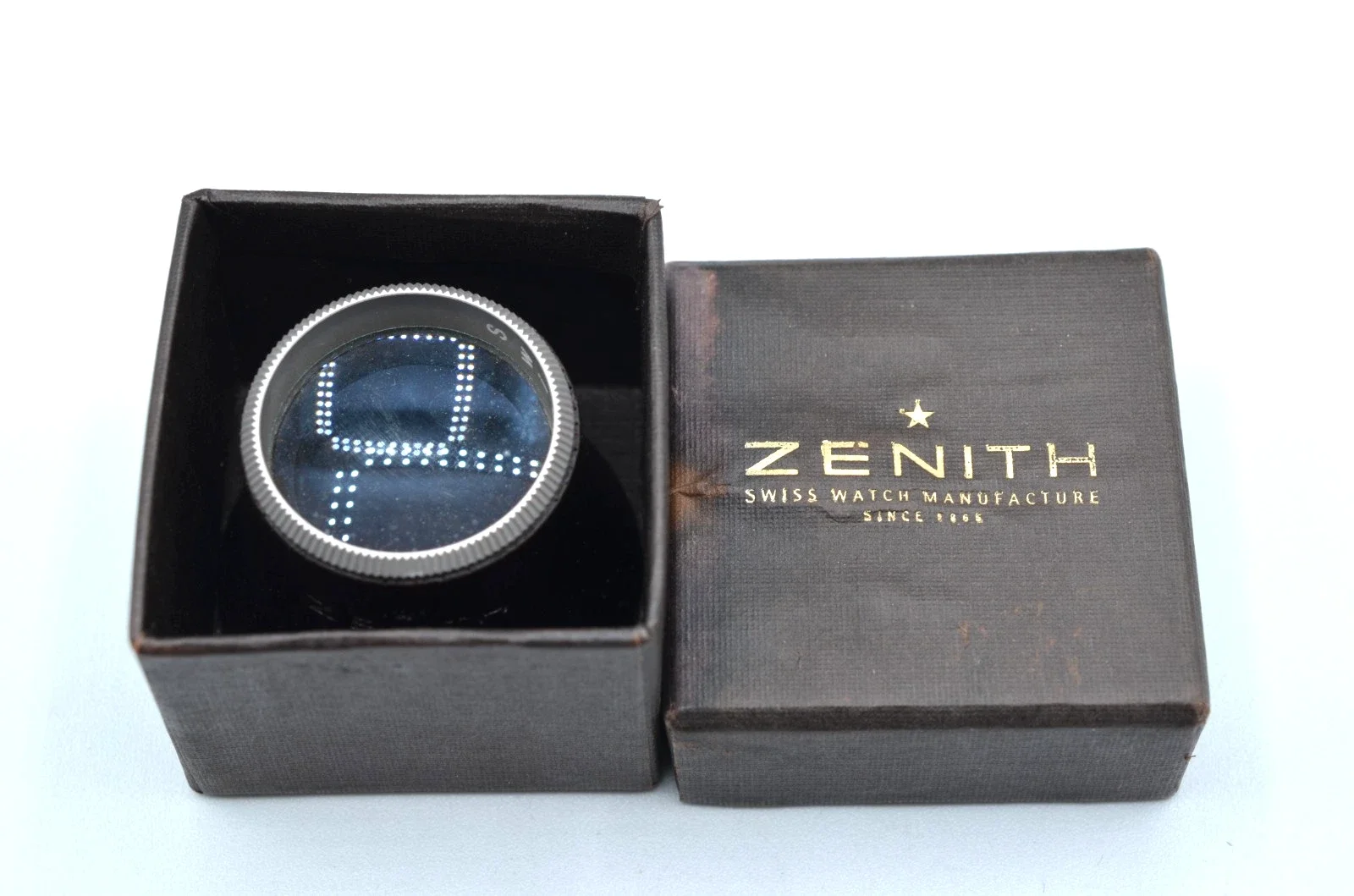 Zenith Swiss Watchmaker Loupe 2.5x Wood & Metal Vintage w/ Box – Authentic