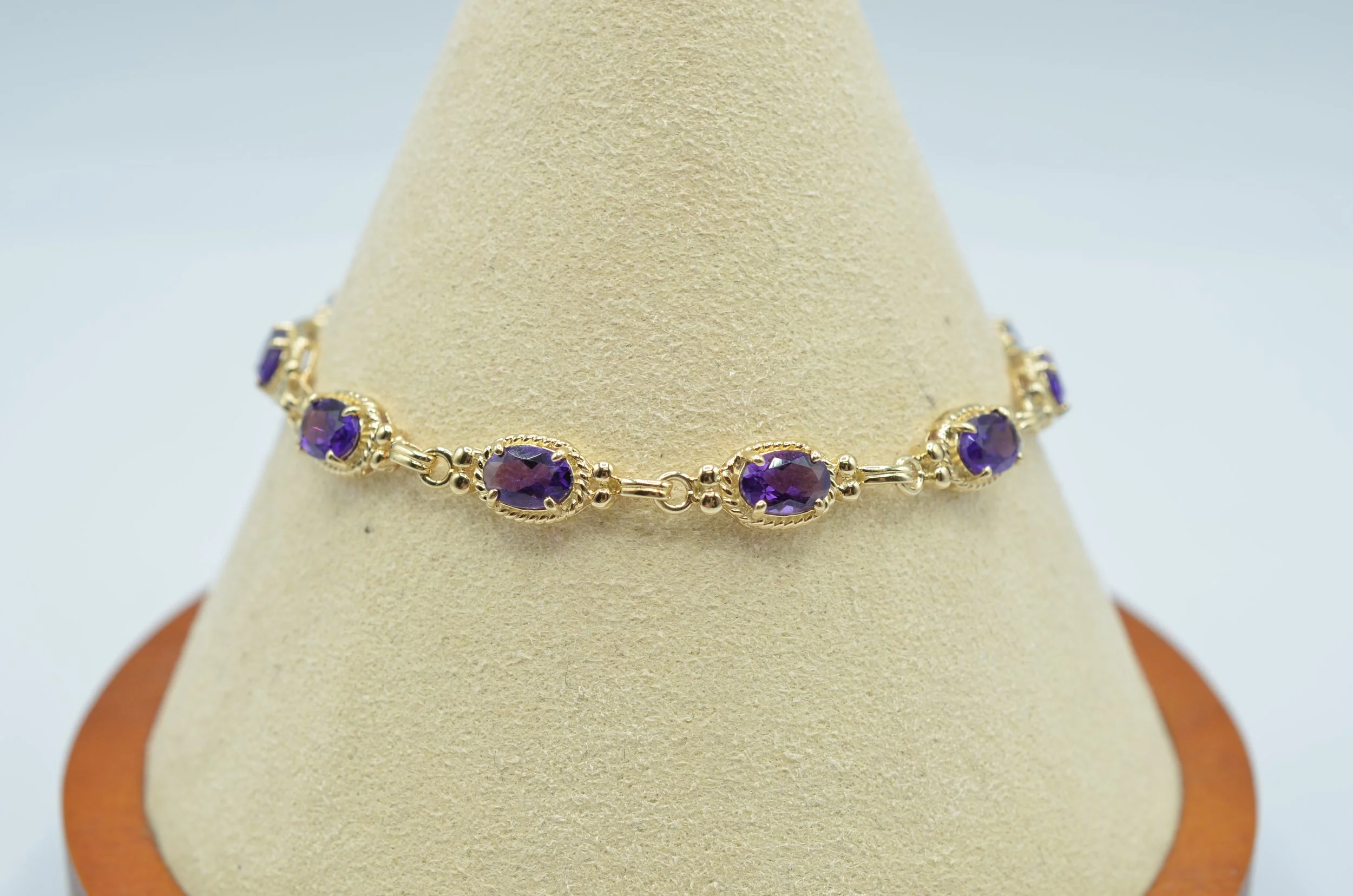Vintage 10K Yellow Gold Oval Amethyst Tennis Bracelet 7" 6.4g Link Style
