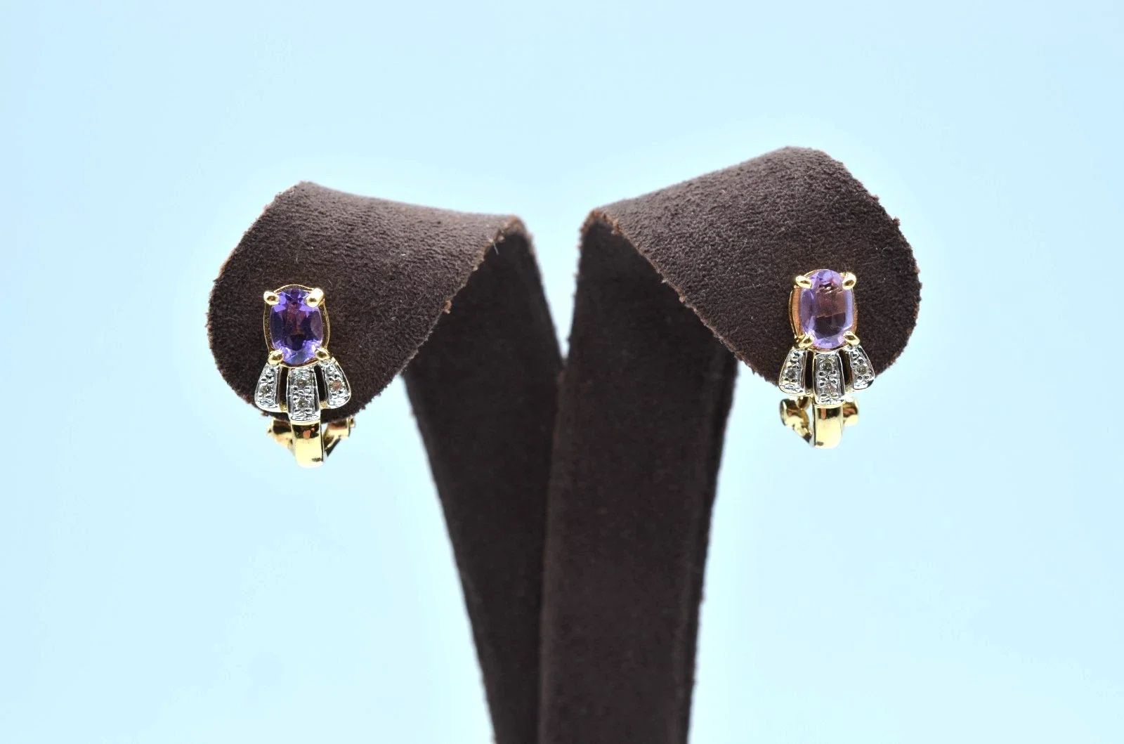 Vintage 14K Two-Tone Gold Amethyst Diamond Clip-On Earrings Omega Back 3.0g