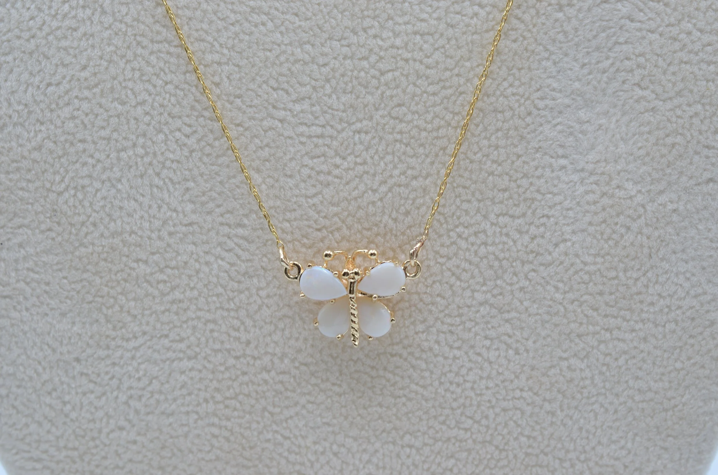 Vintage 14K Gold Opal Butterfly Pendant Necklace 18” Natural Opal 2.0g